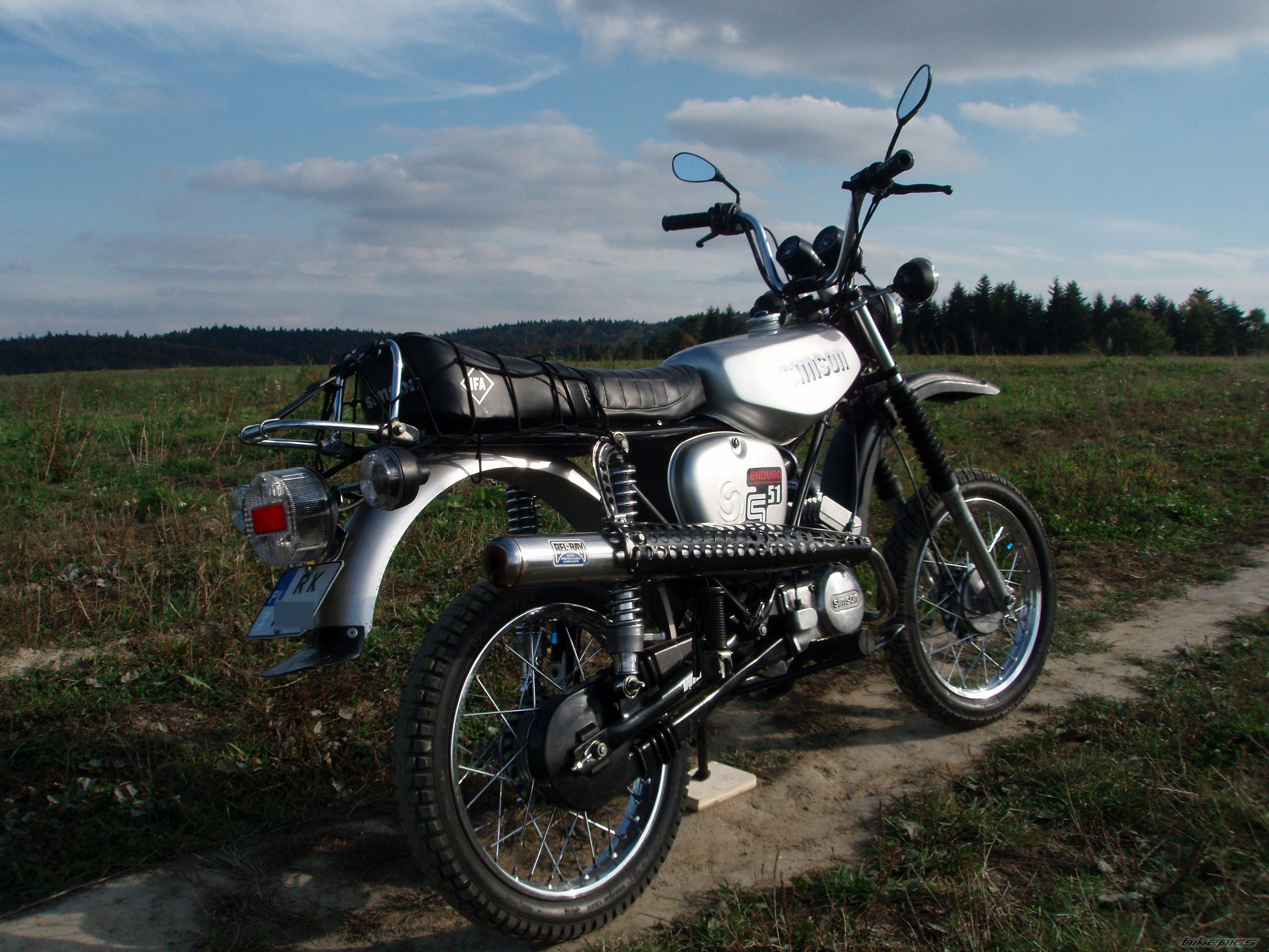 Photo 2463520