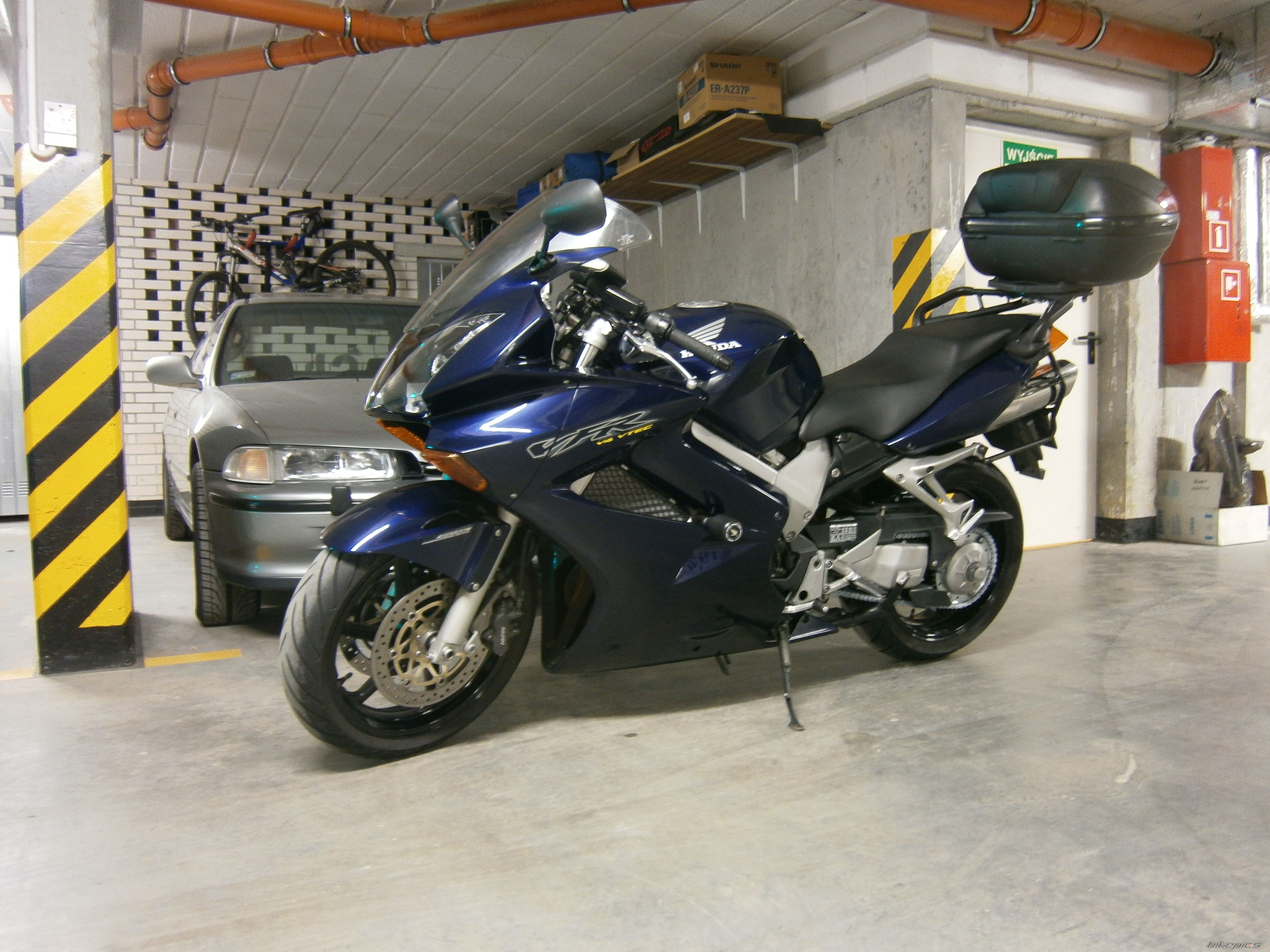 Photo 2463534