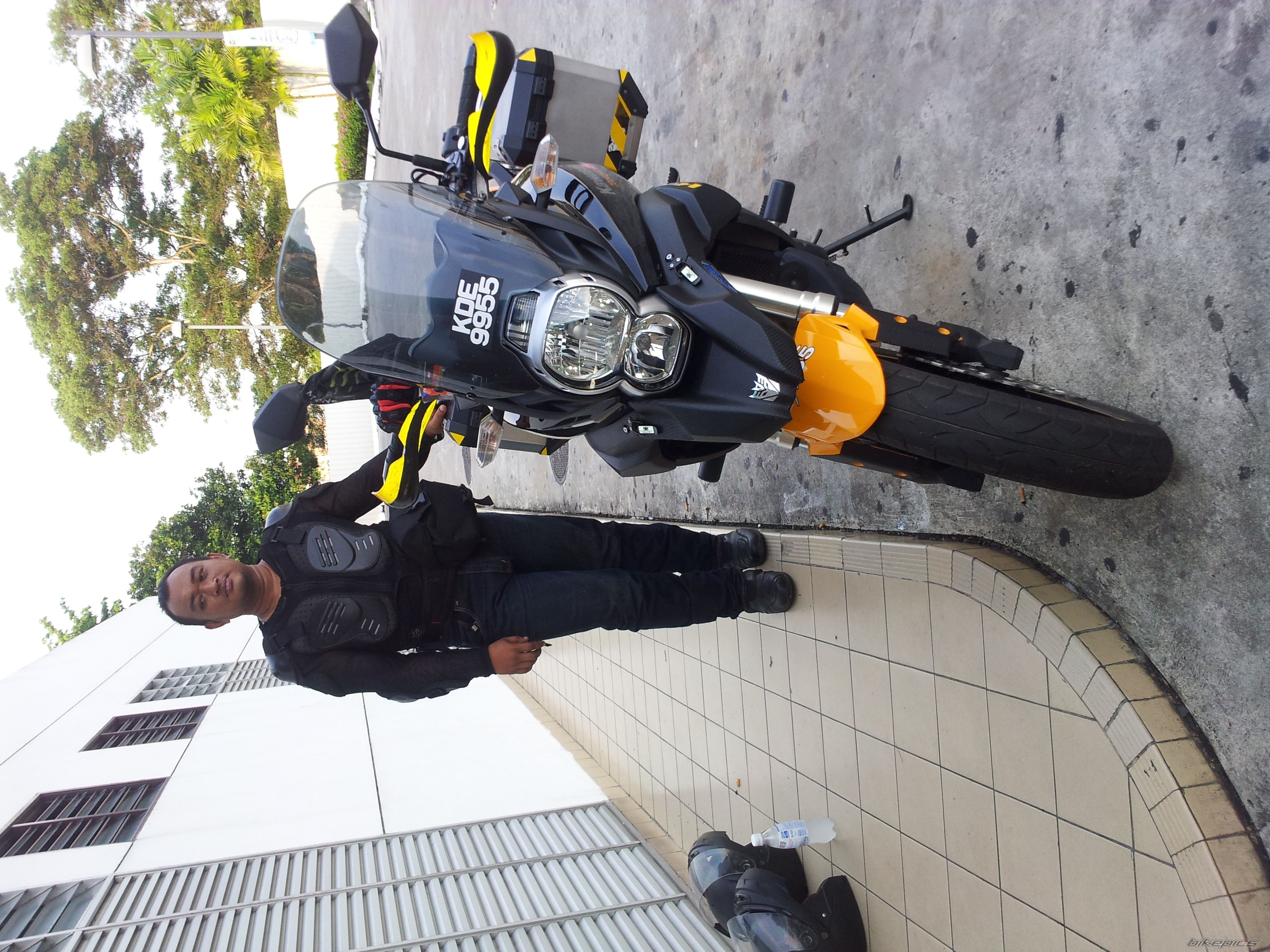 Photo 2463593