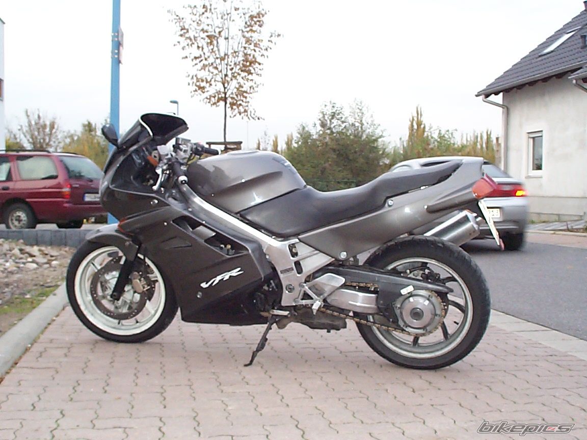 Photo 2463656