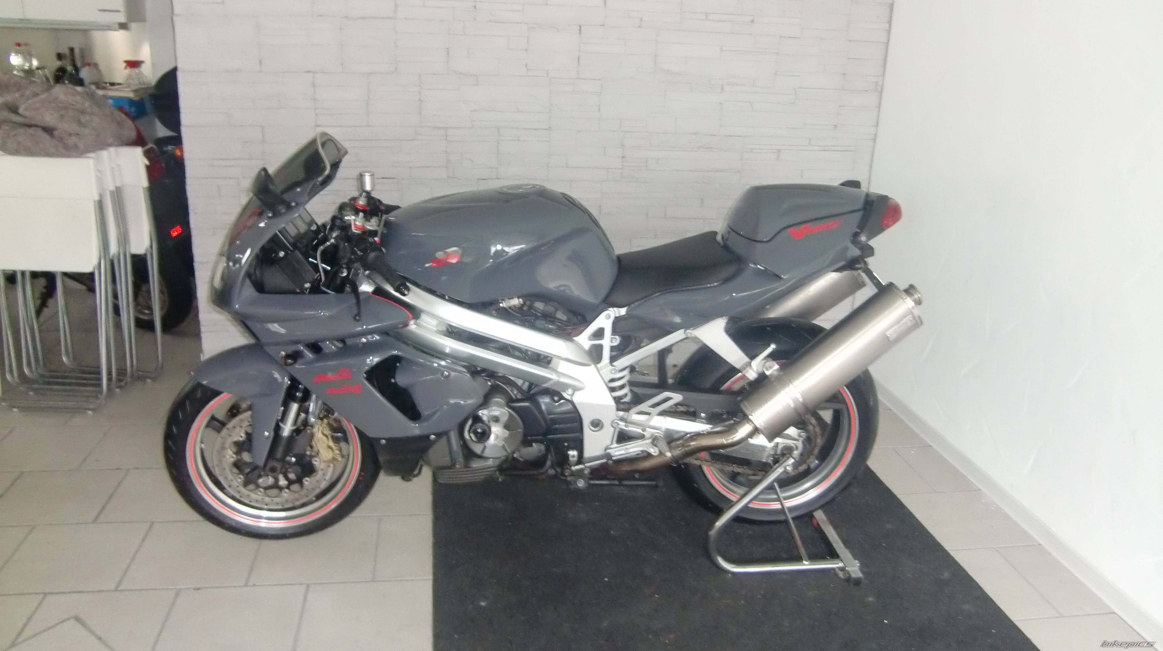 Photo 2463689