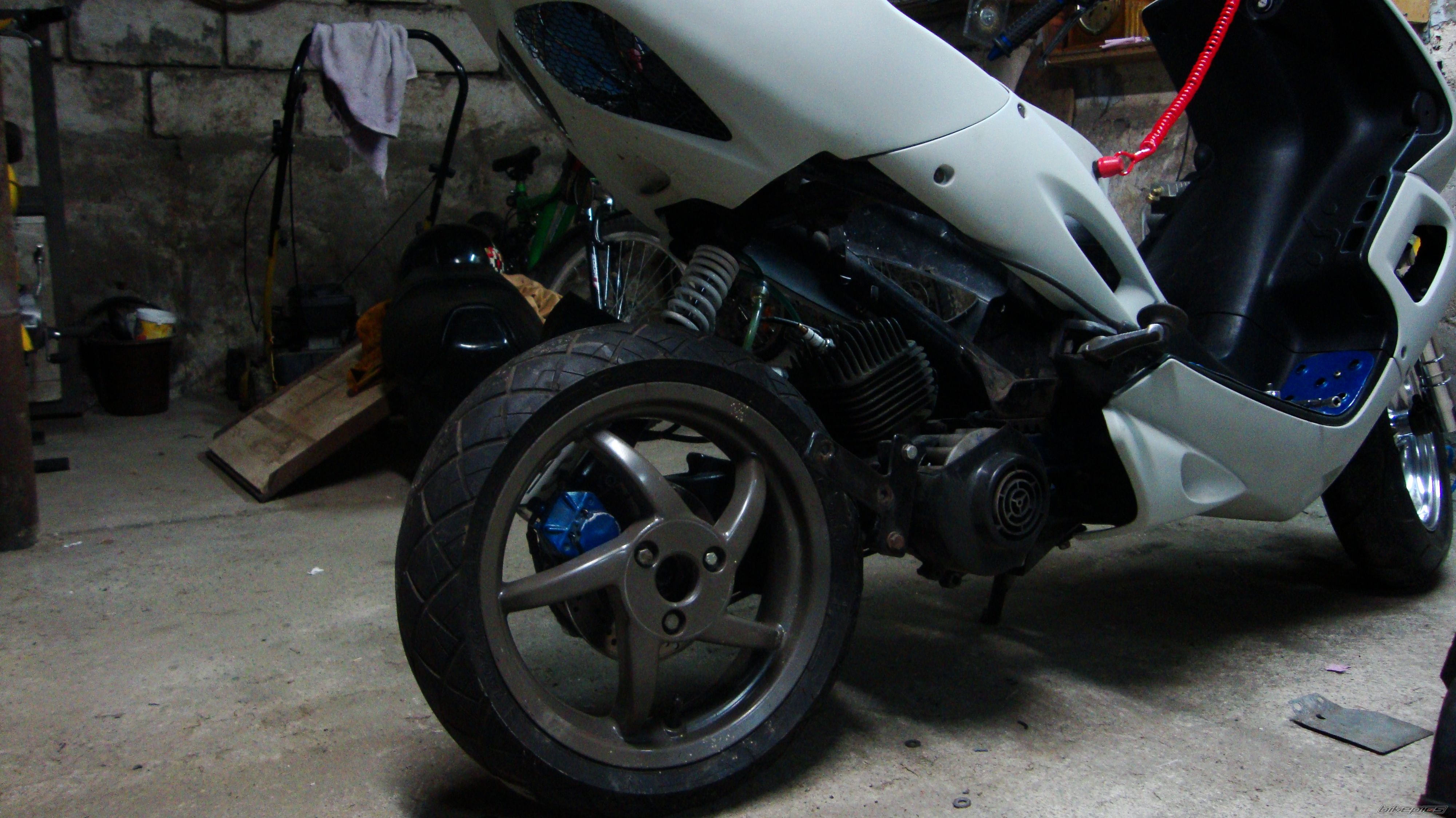 Photo 2463884