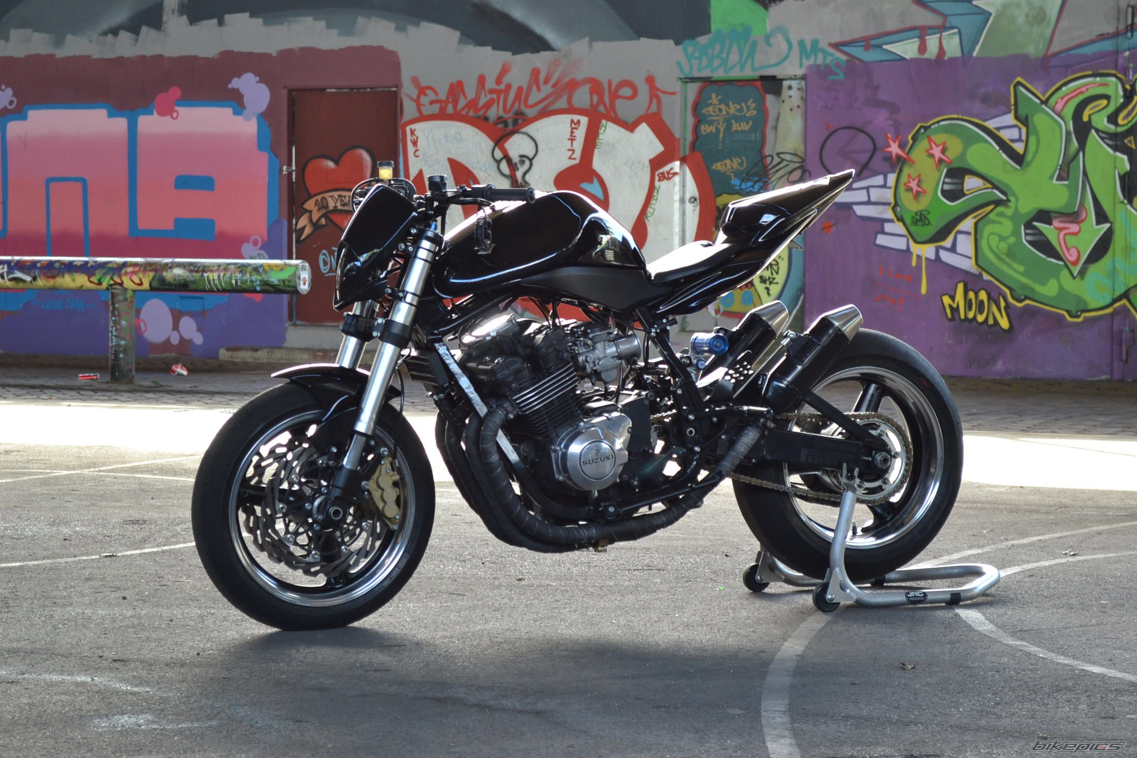 Bike Photo 2465351