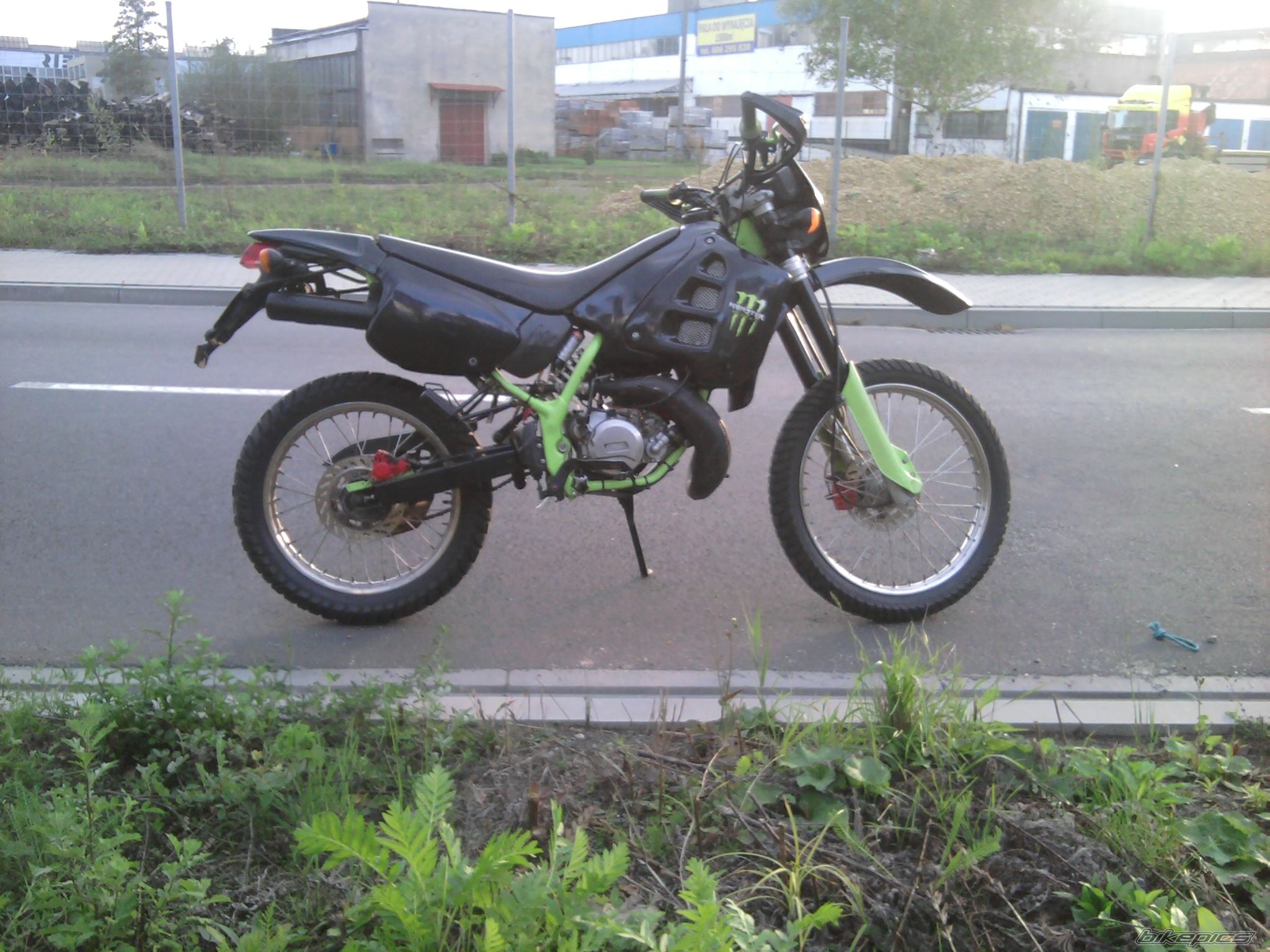 Photo 2465477
