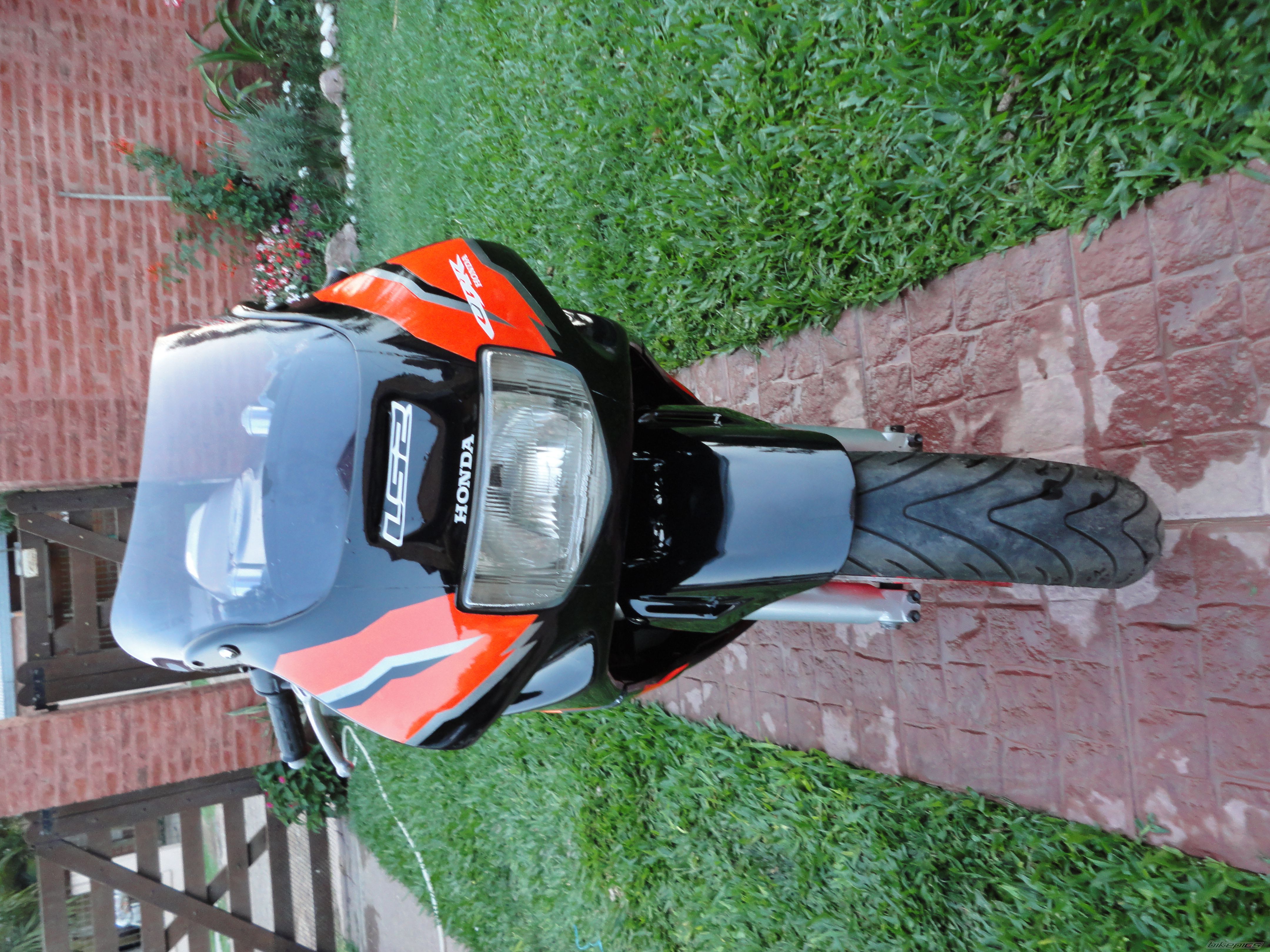 Photo 2465637