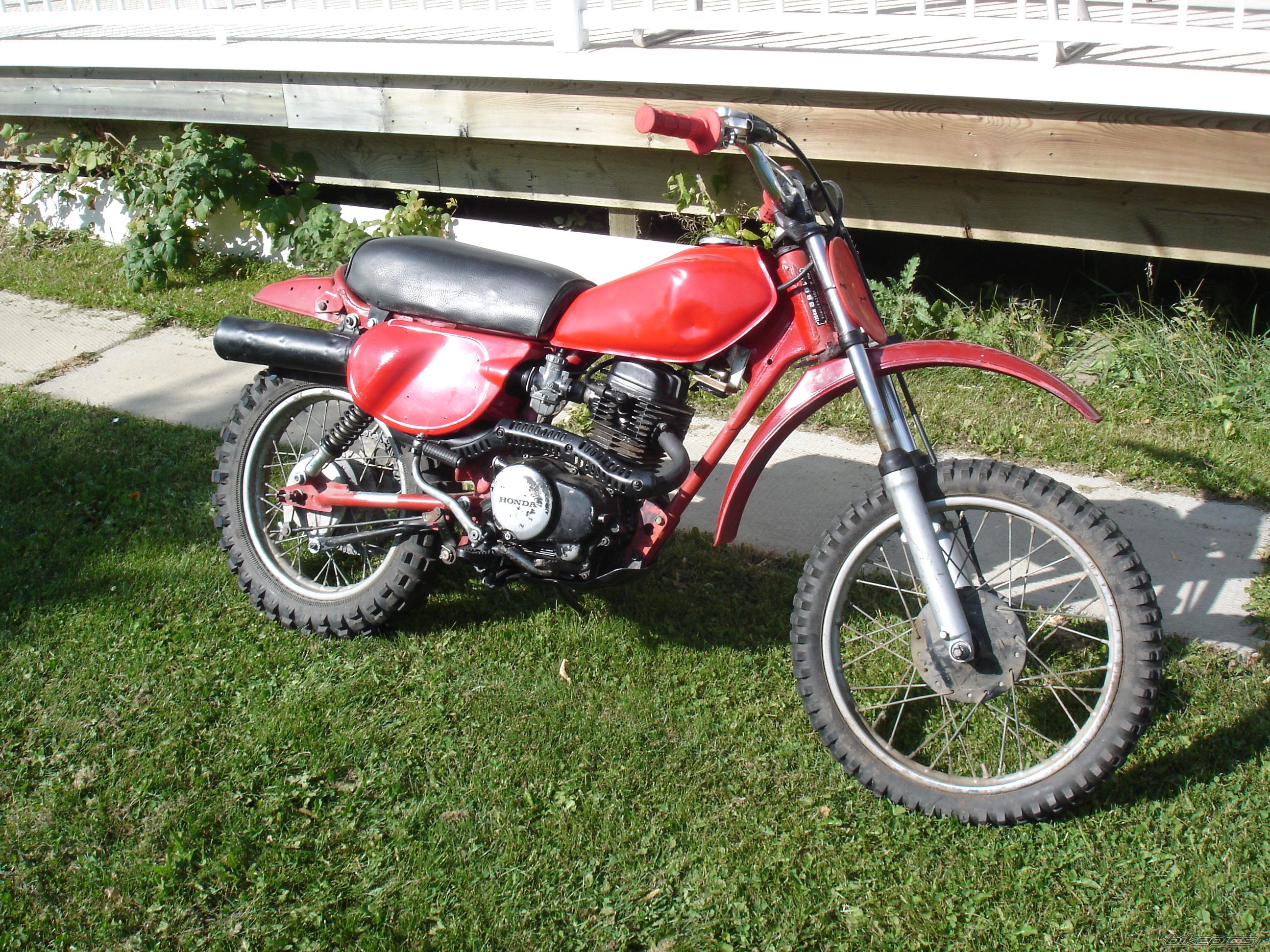 Photo 2465644