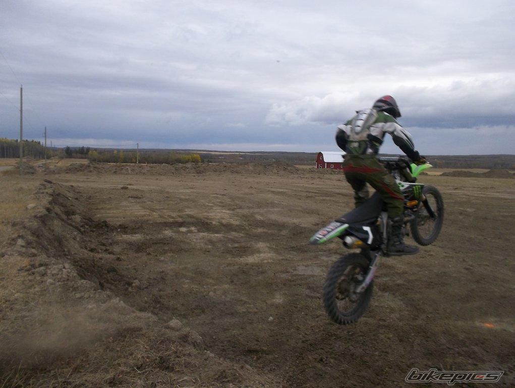 Photo 2466046