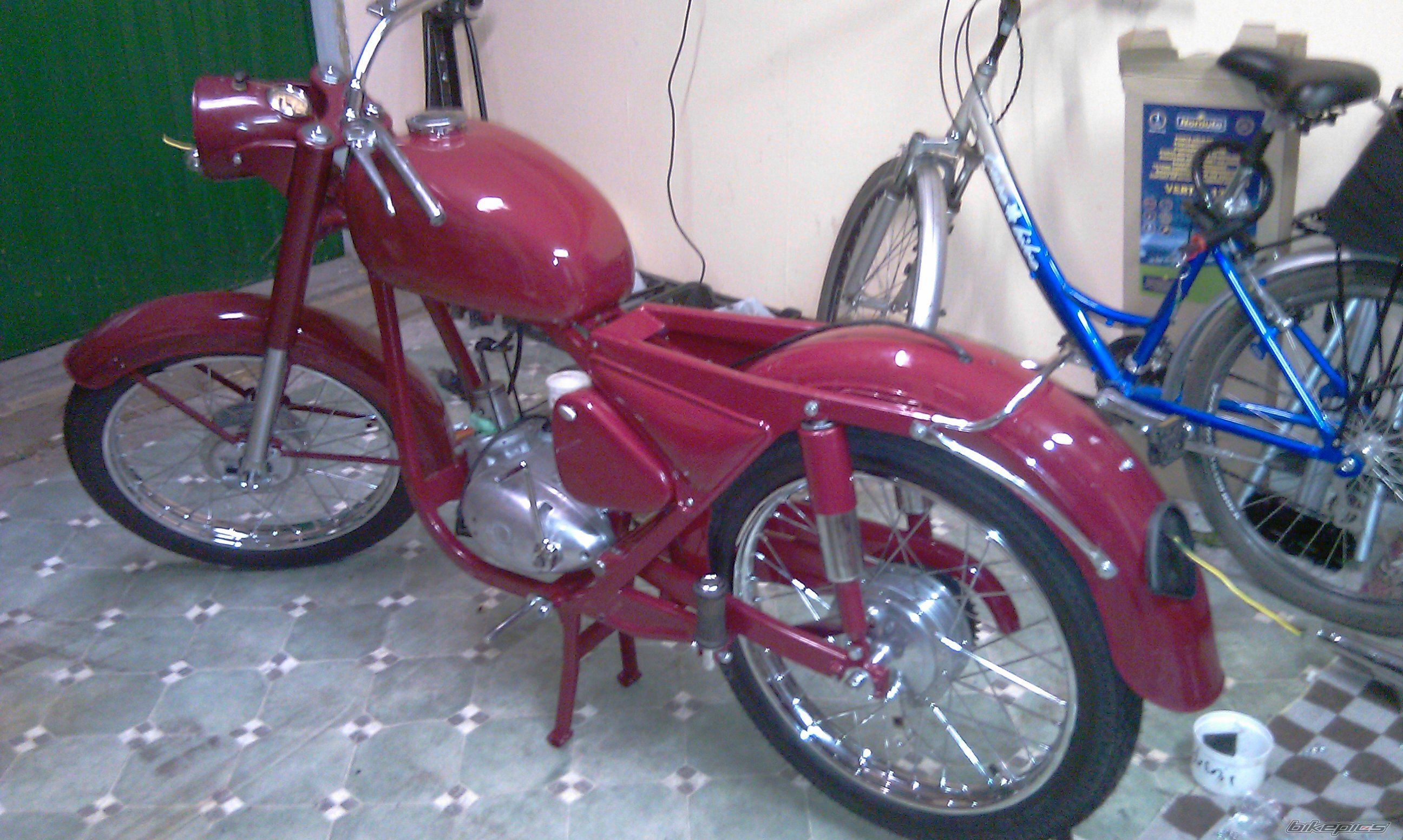 Photo 2466103
