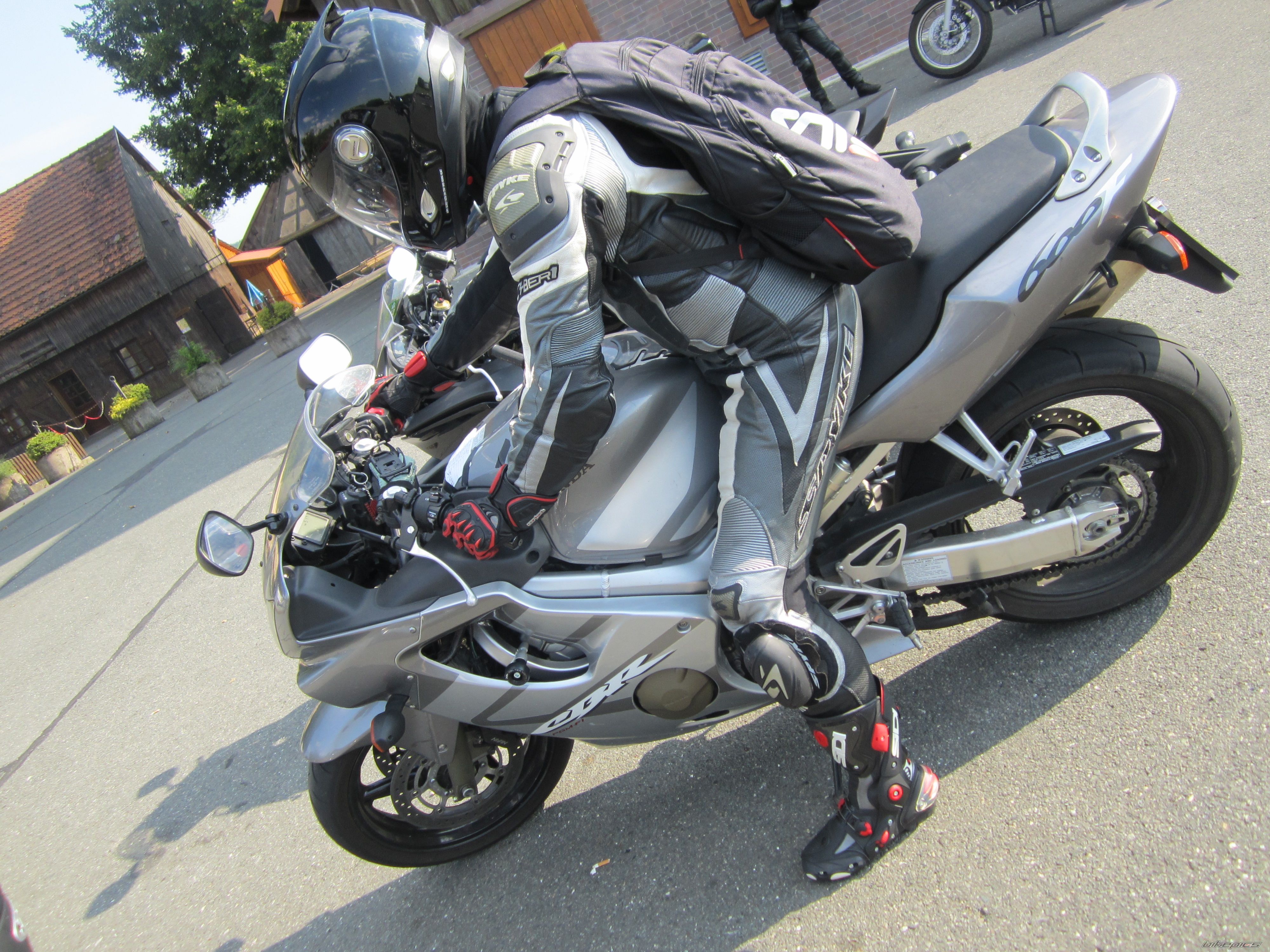 Photo 2466773