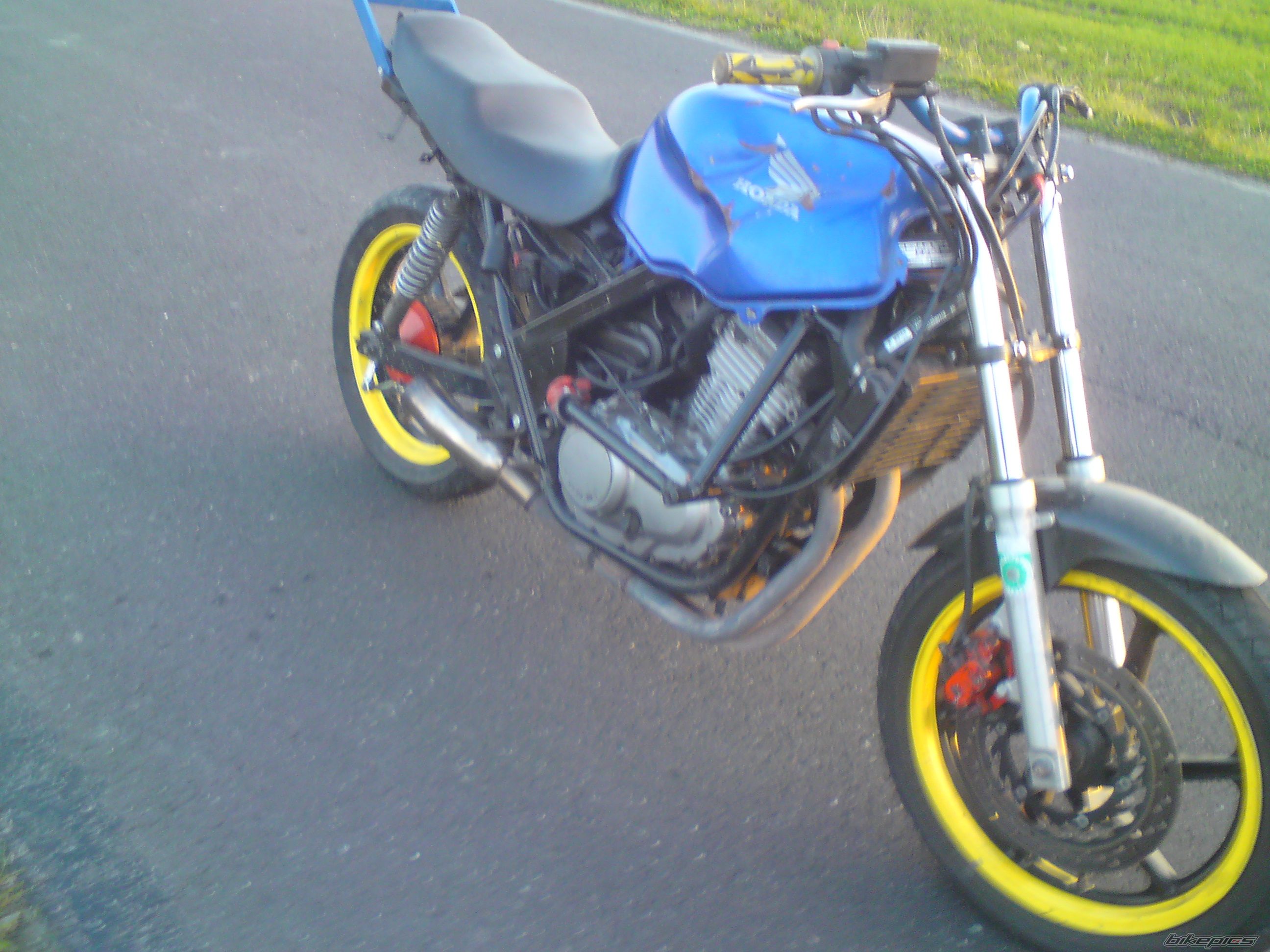 Photo 2466840