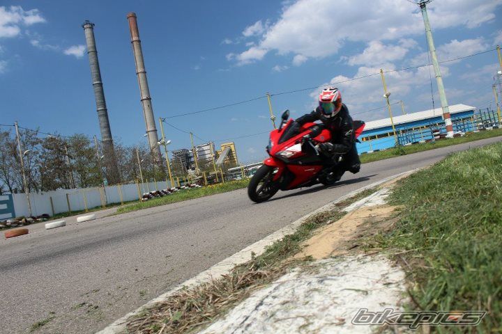 Photo 2467078