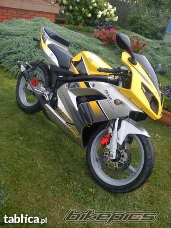 Photo 2467354