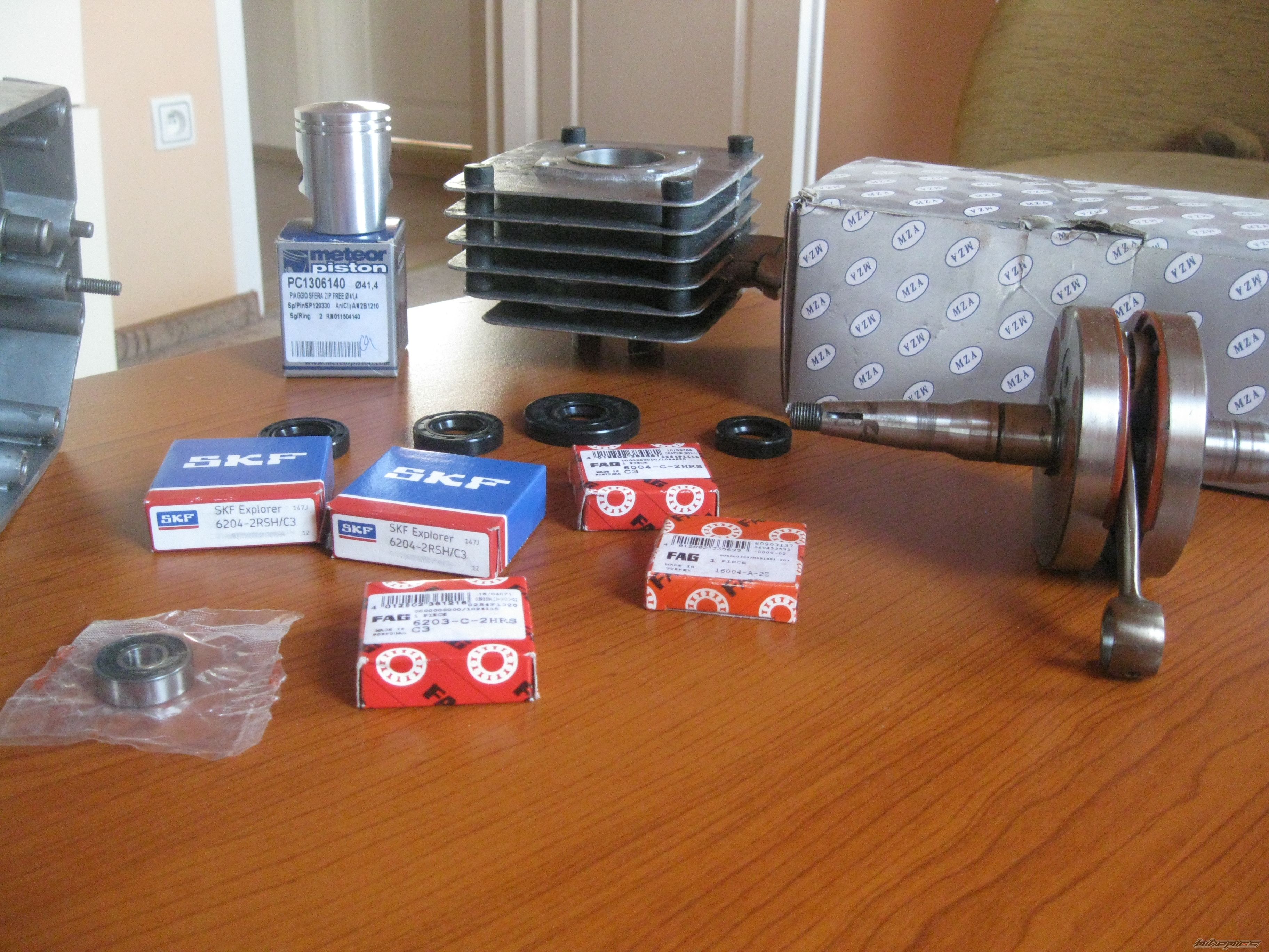 Photo 2467412