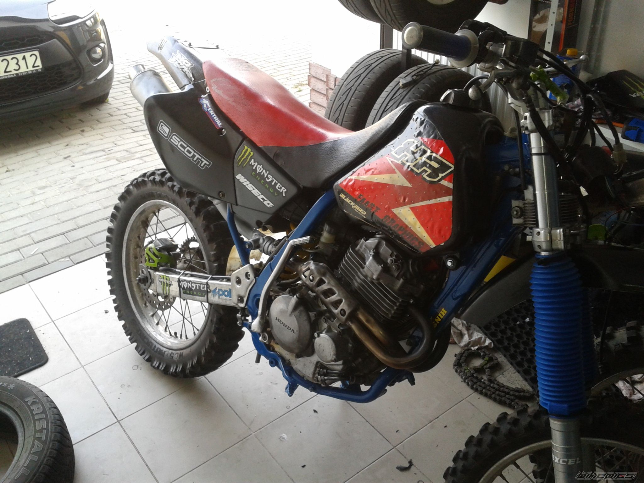Photo 2467752