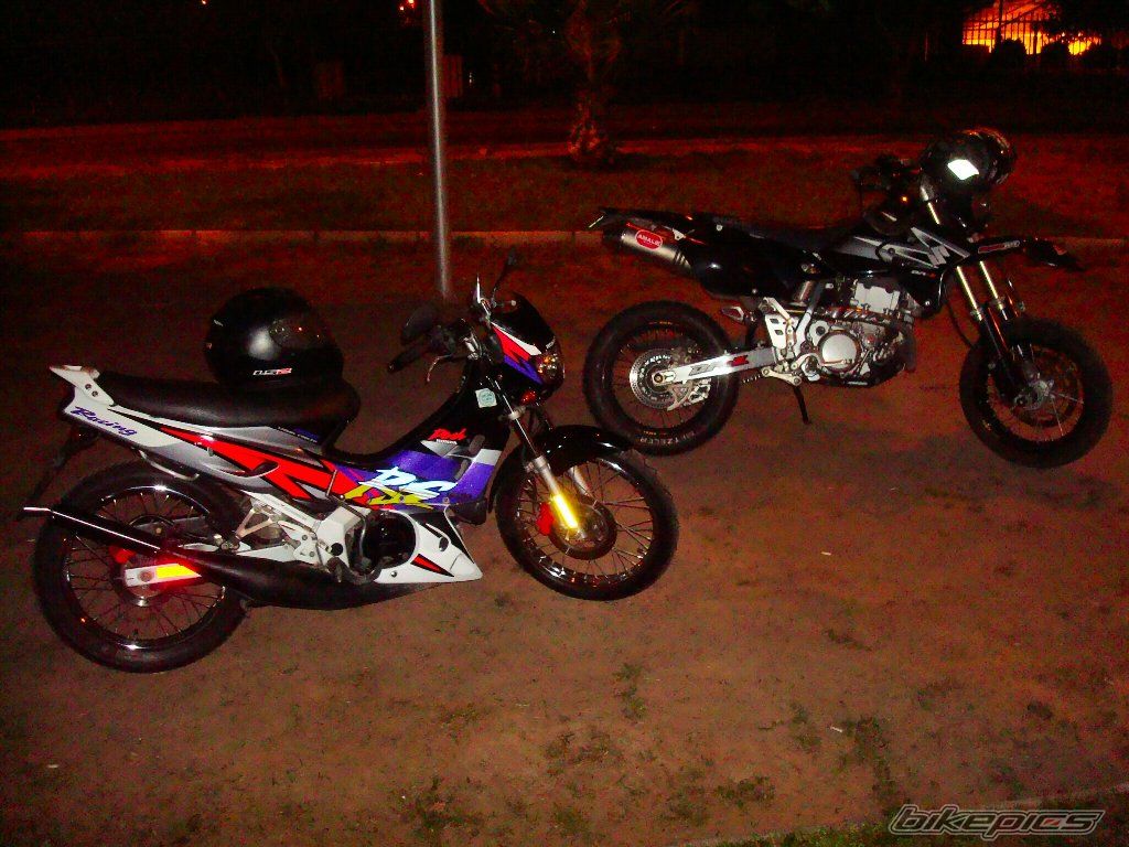 Photo 2467975