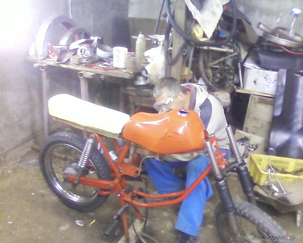 Photo 2468076