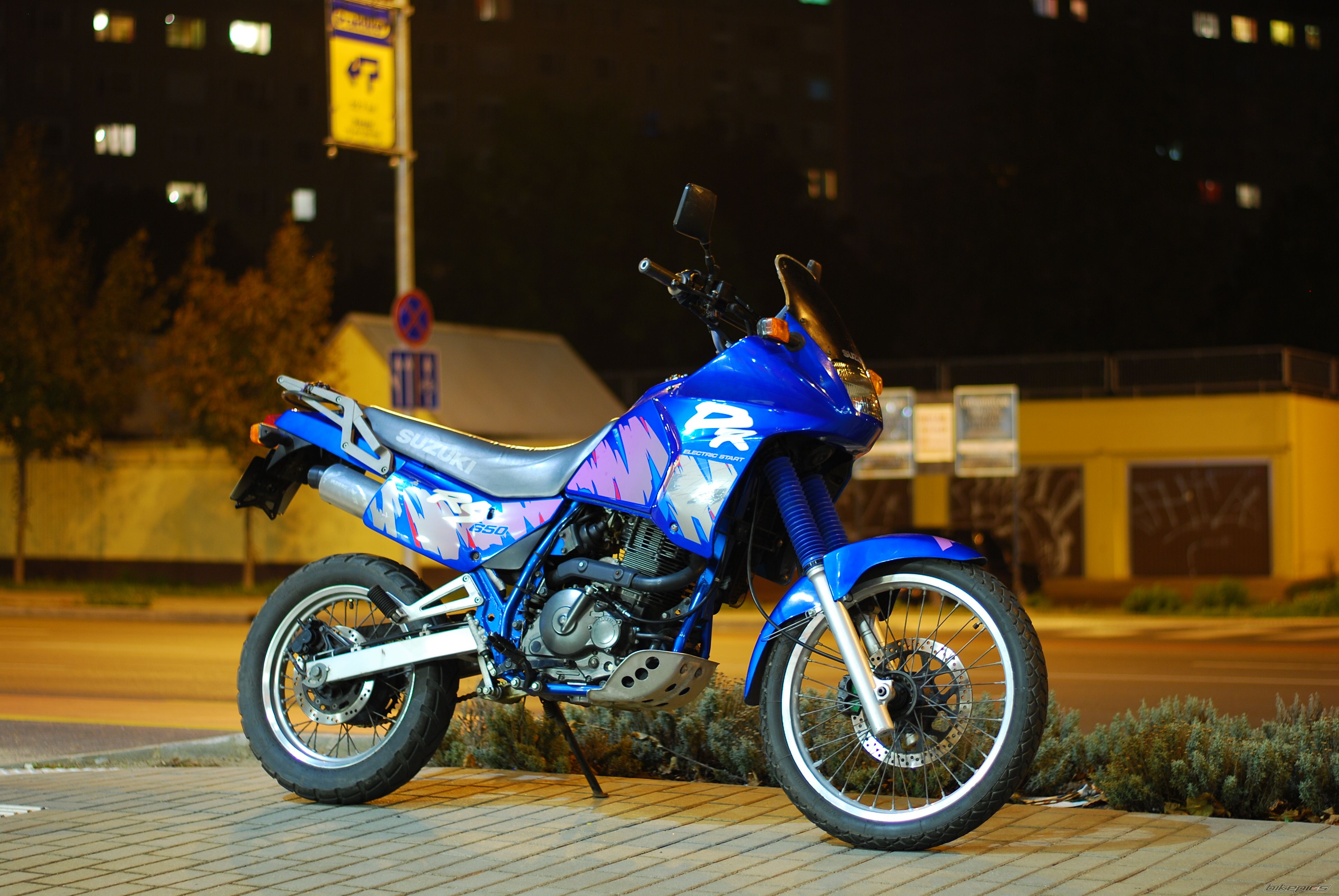 Photo 2468277