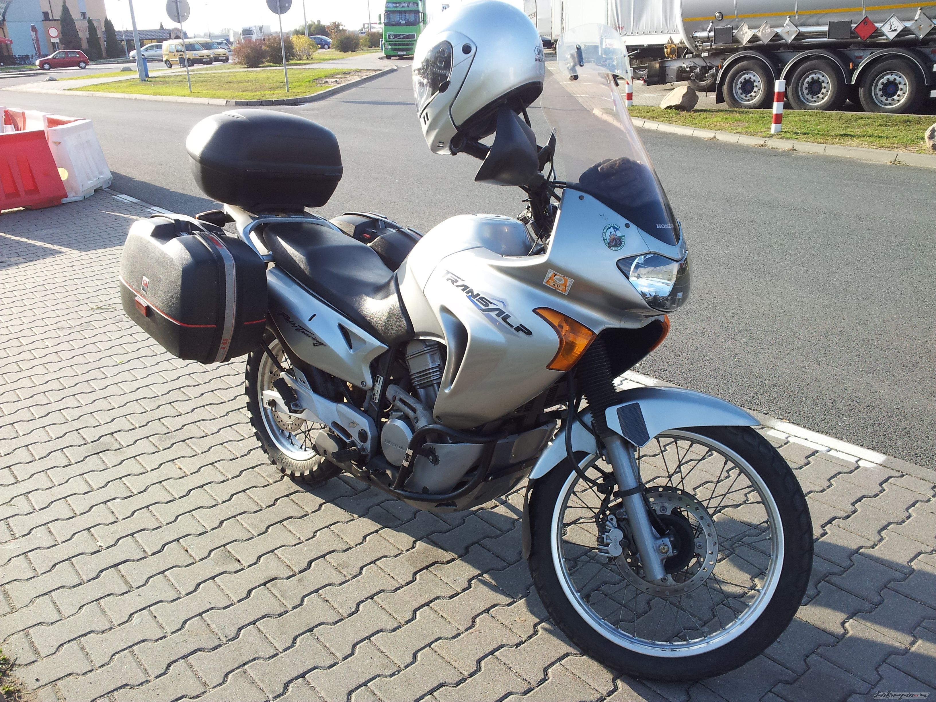 Photo 2468398