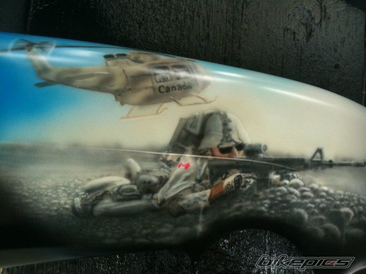 Photo 2468440