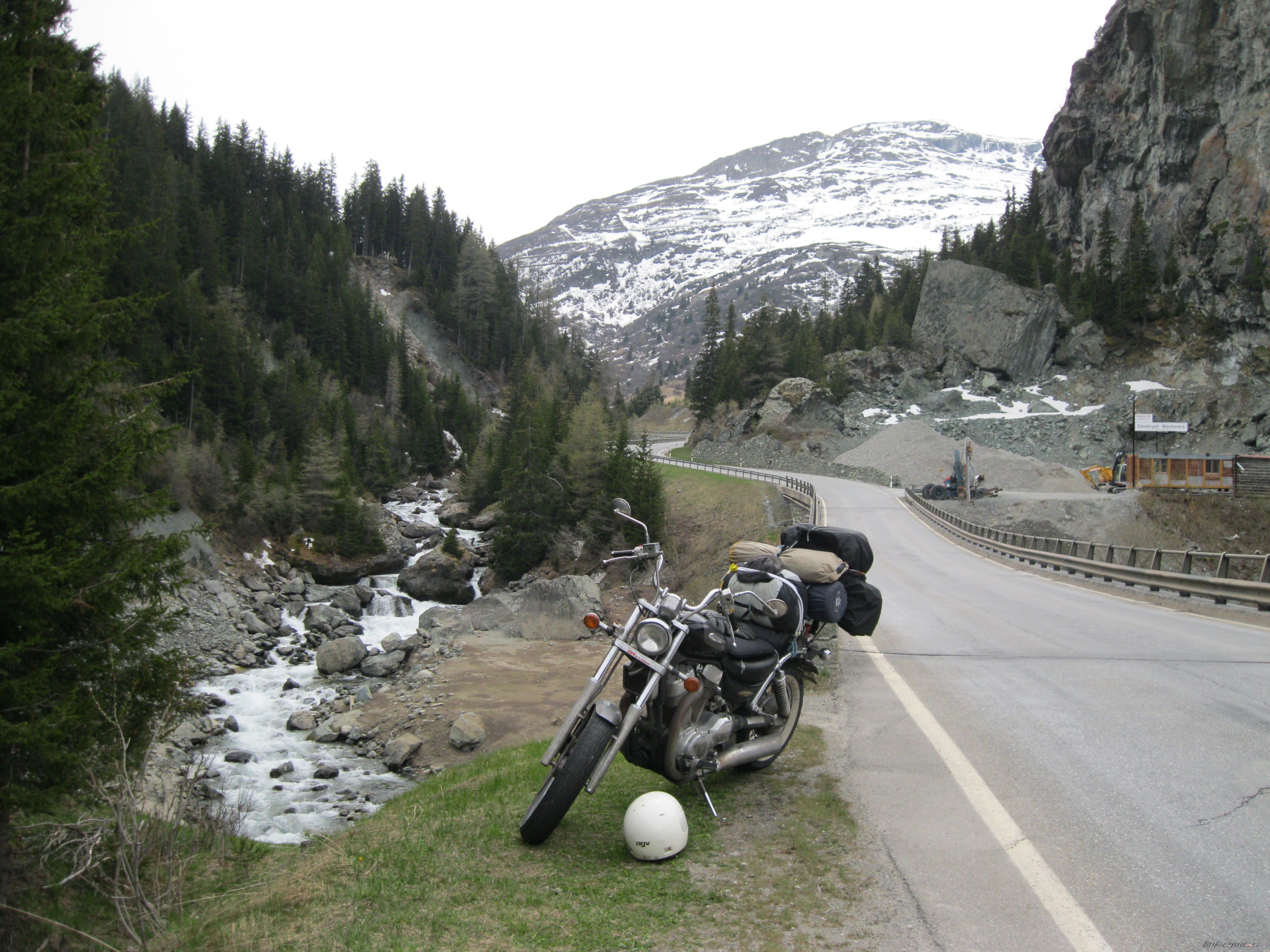 Photo 2468486