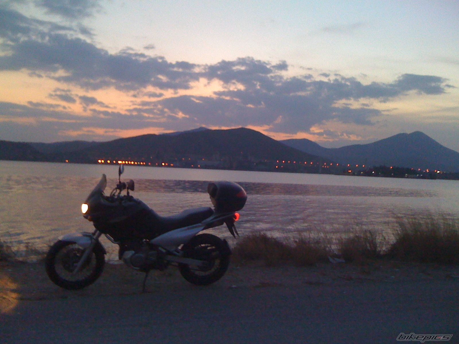 Photo 2468536