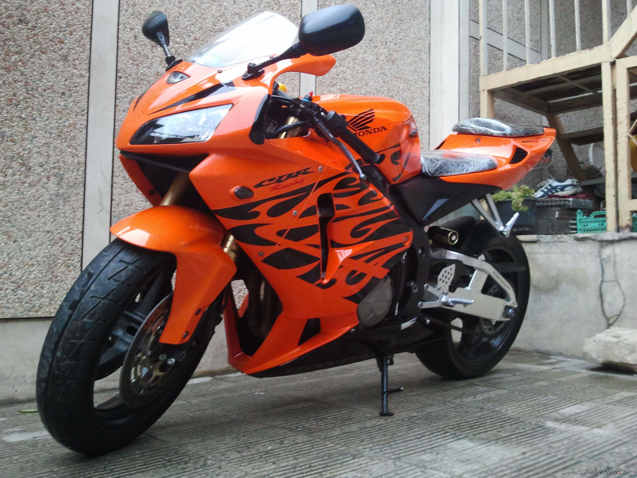 Photo 2468582
