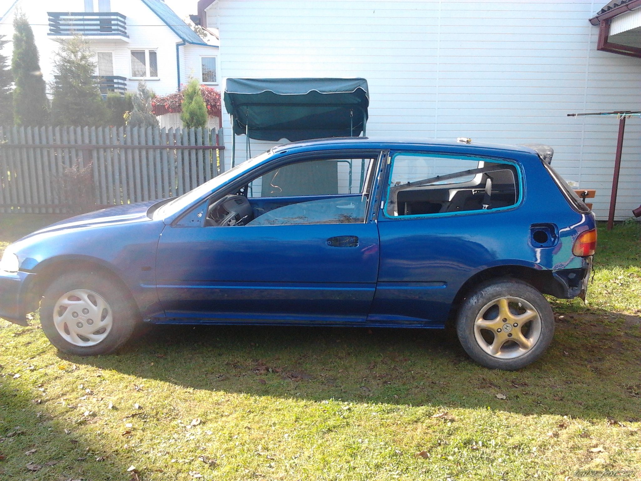 Photo 2468594