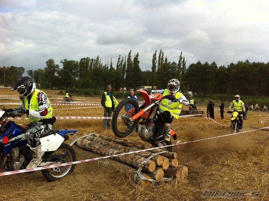 Photo 2468626