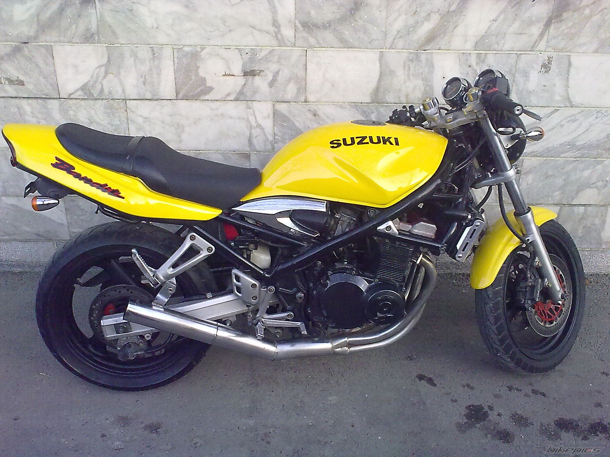 Photo 2468683