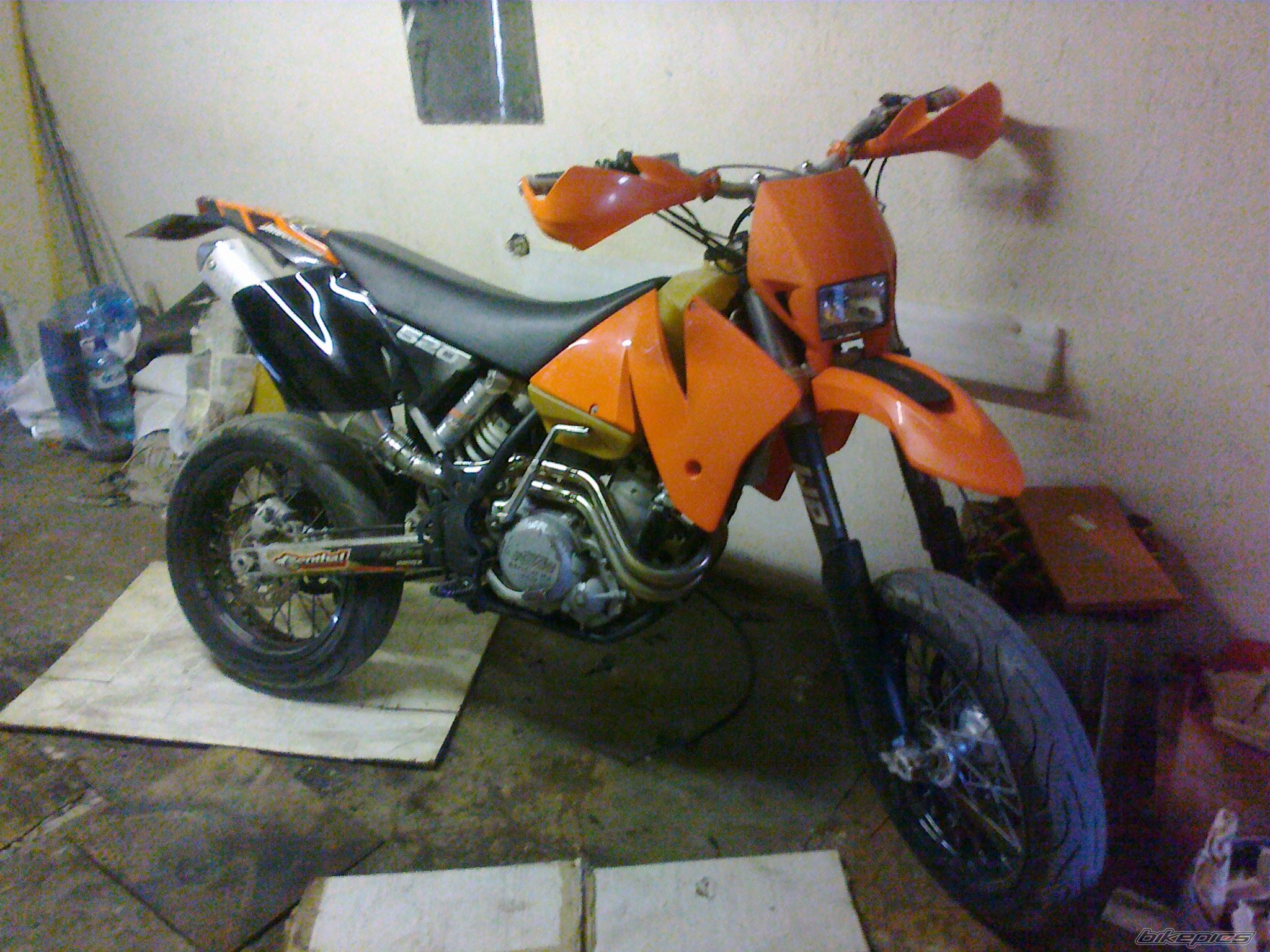 Photo 2468831