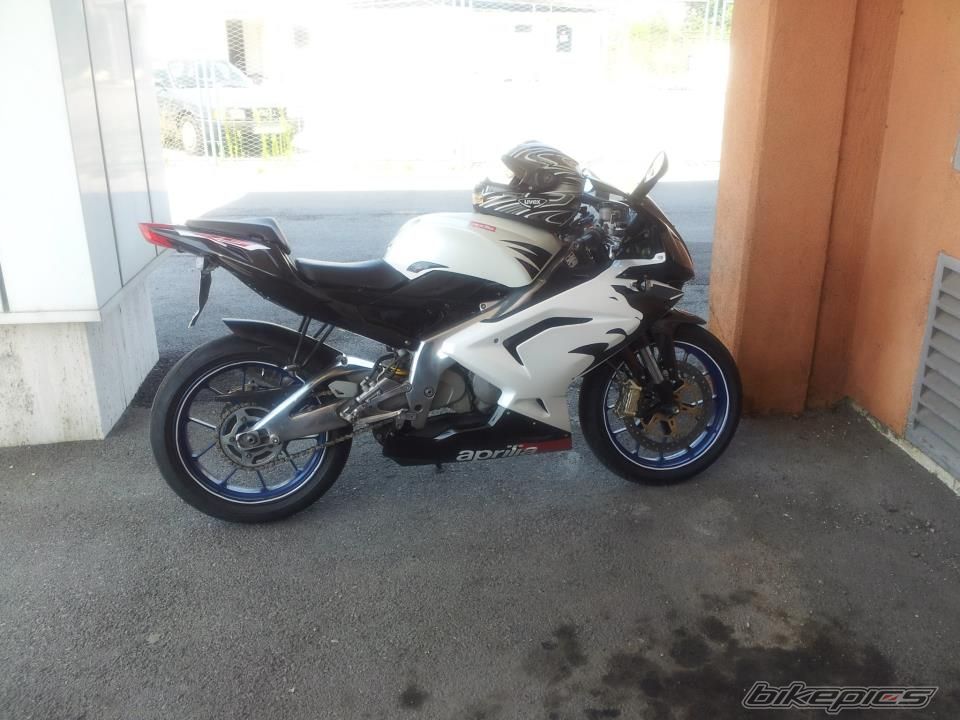 Photo 2468901