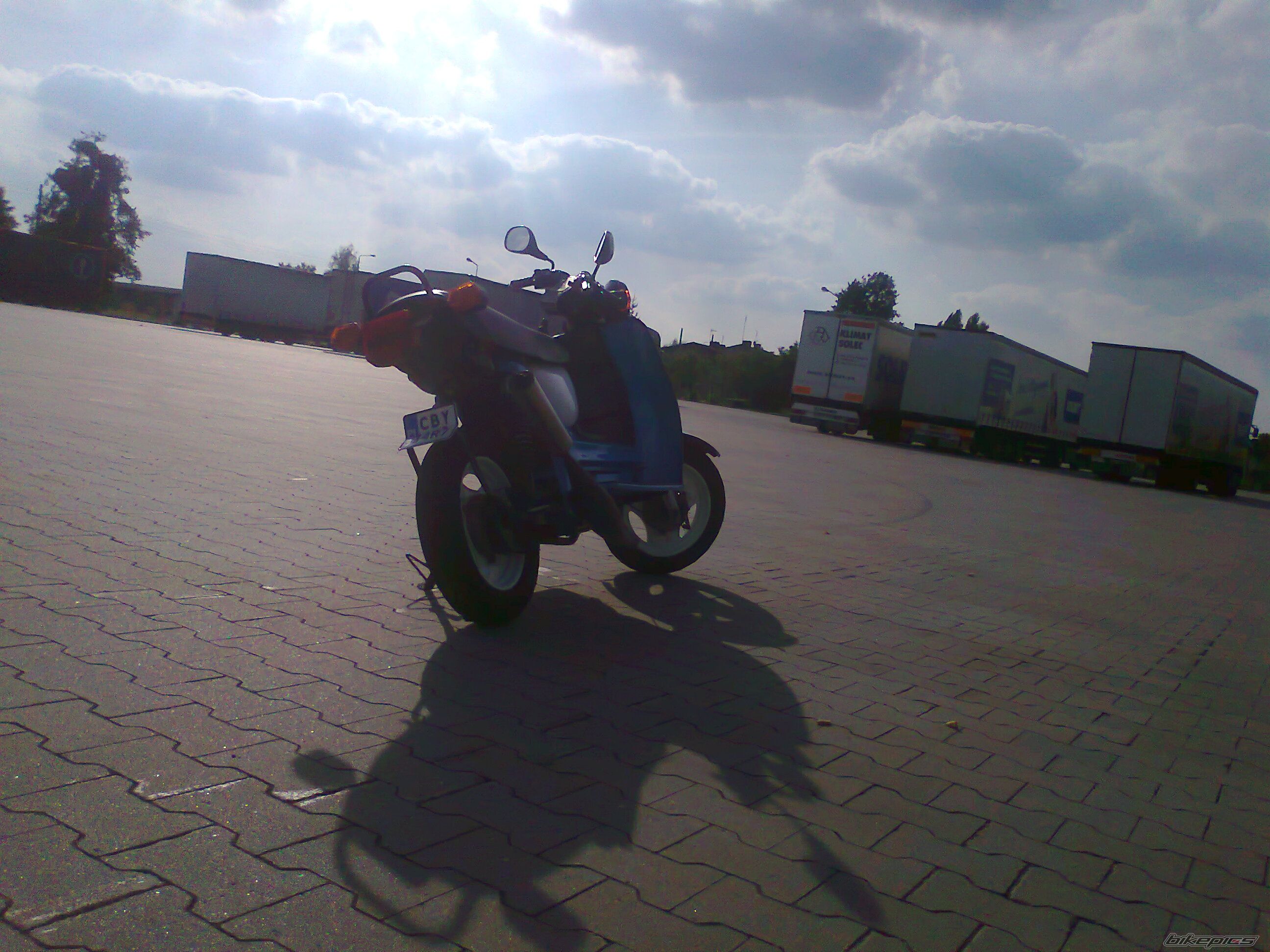 Photo 2469052