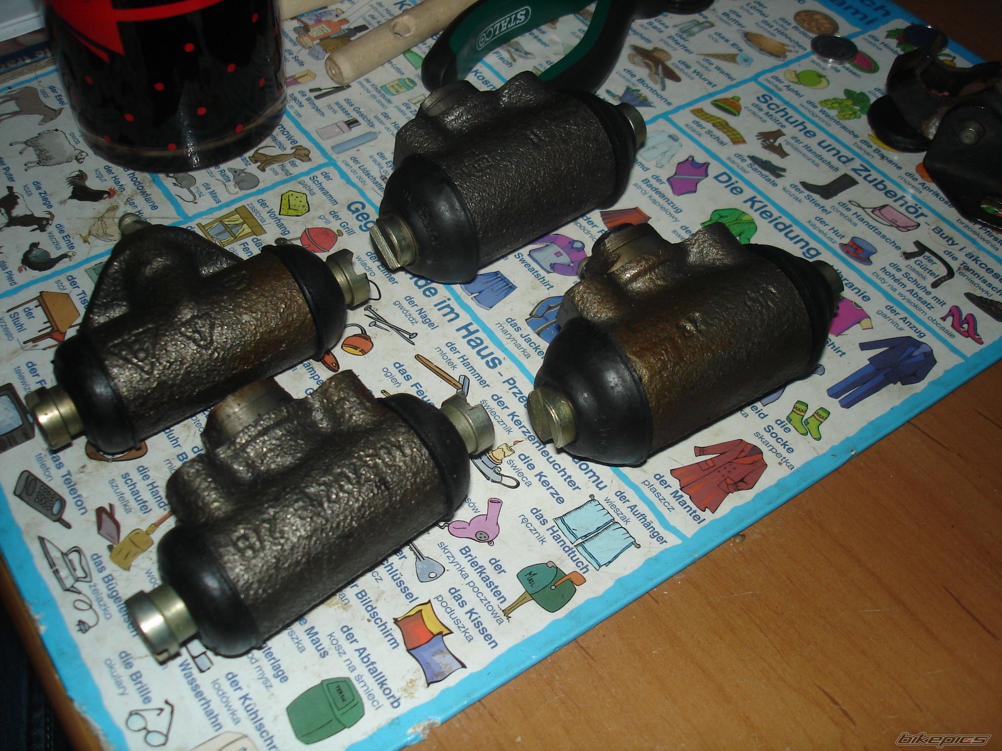Photo 2469105