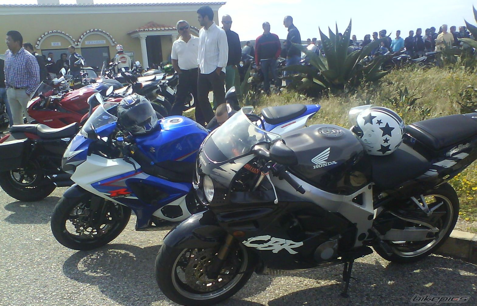 Photo 2469273