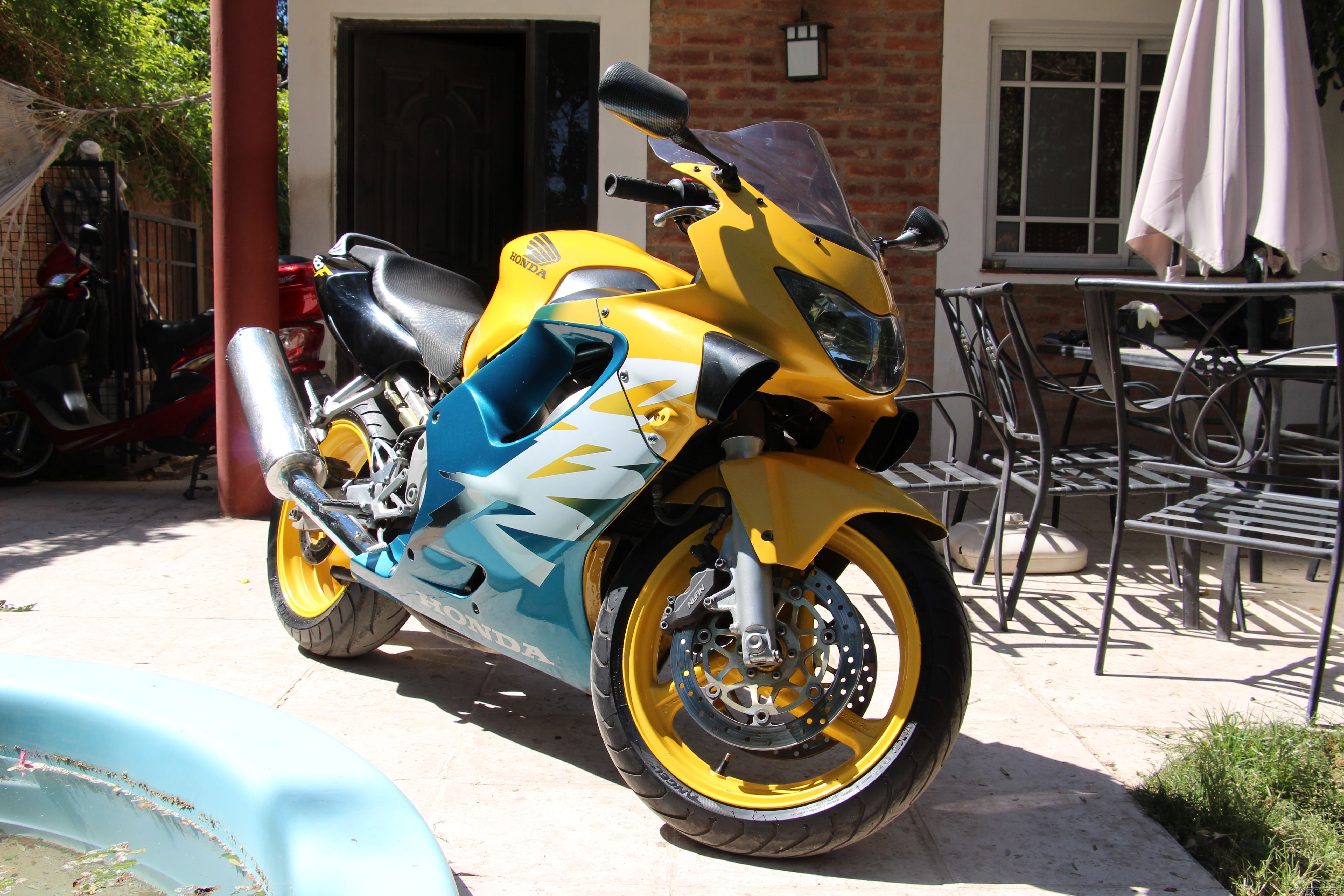 Photo 2469502