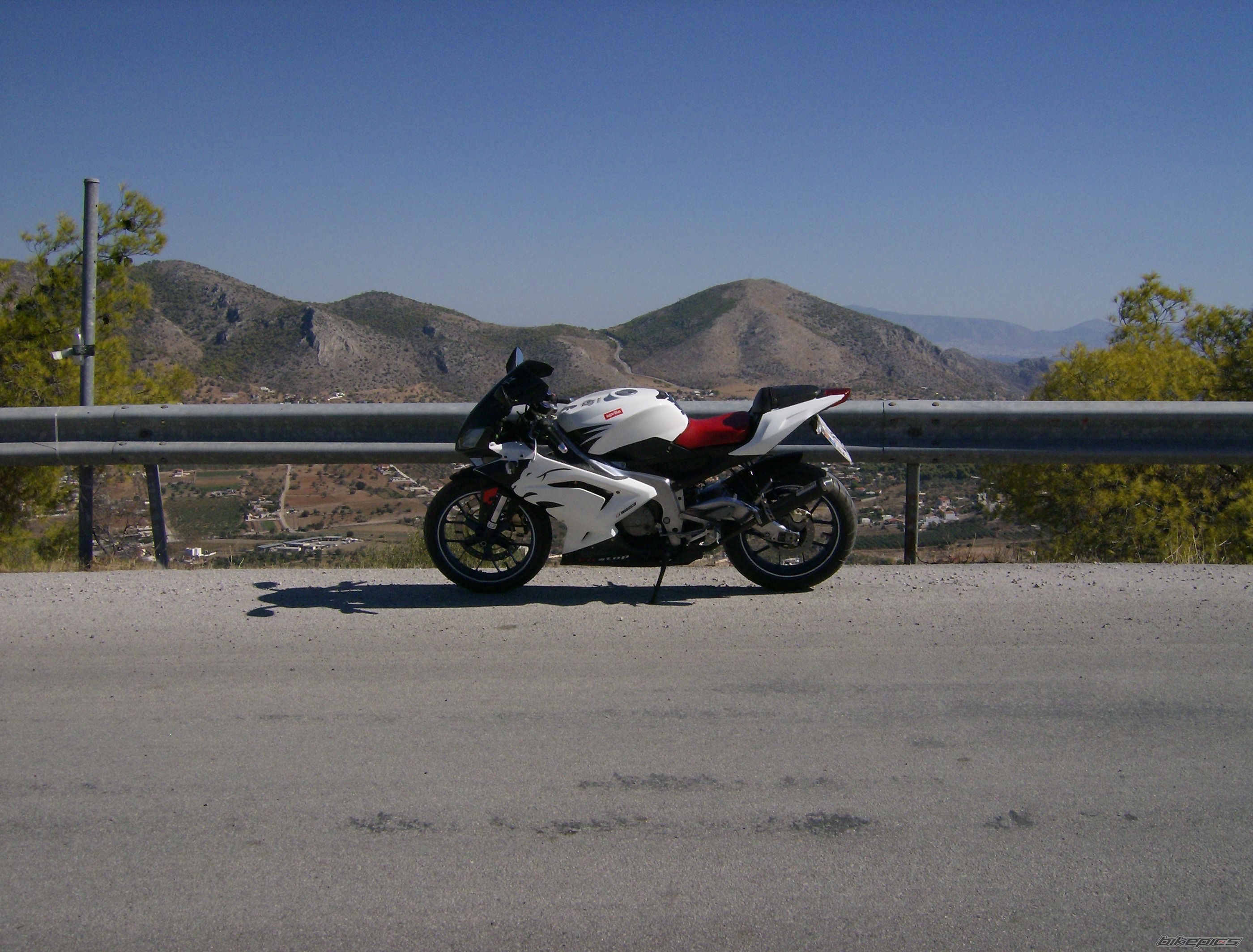 Photo 2469624