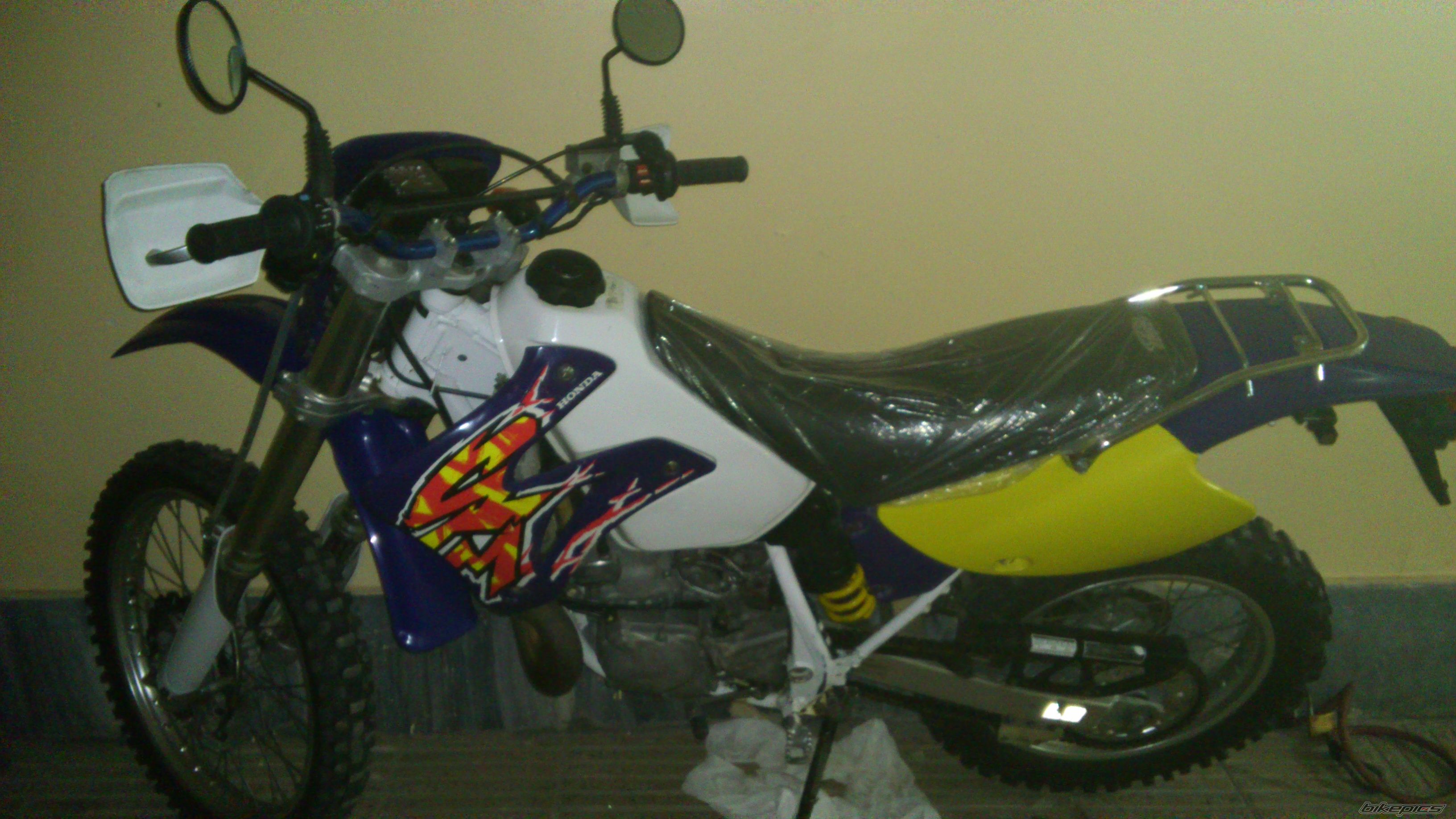 Photo 2469644