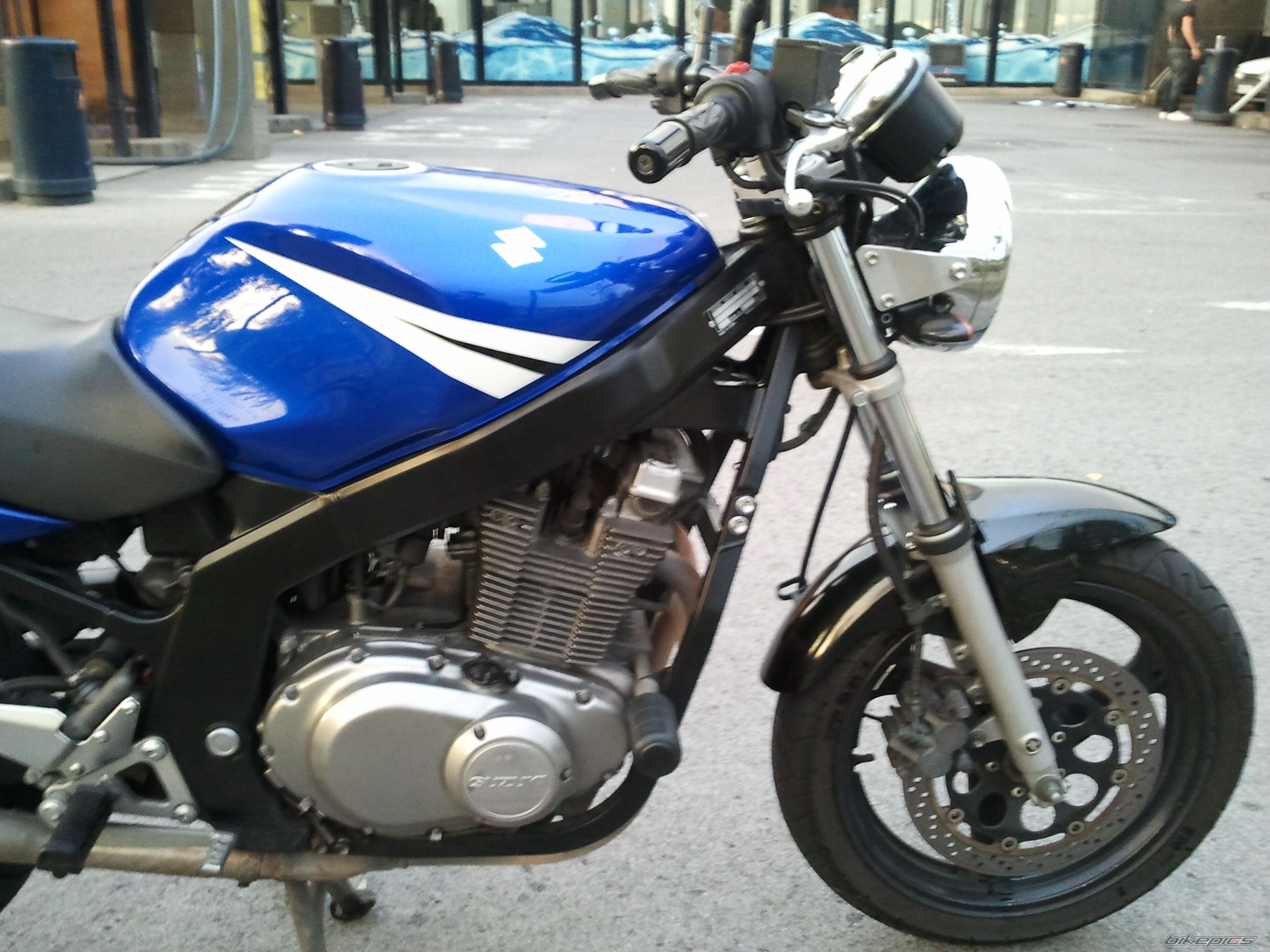 Photo 2469693