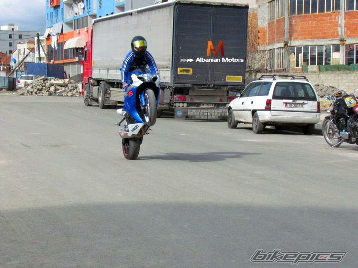Photo 2469833