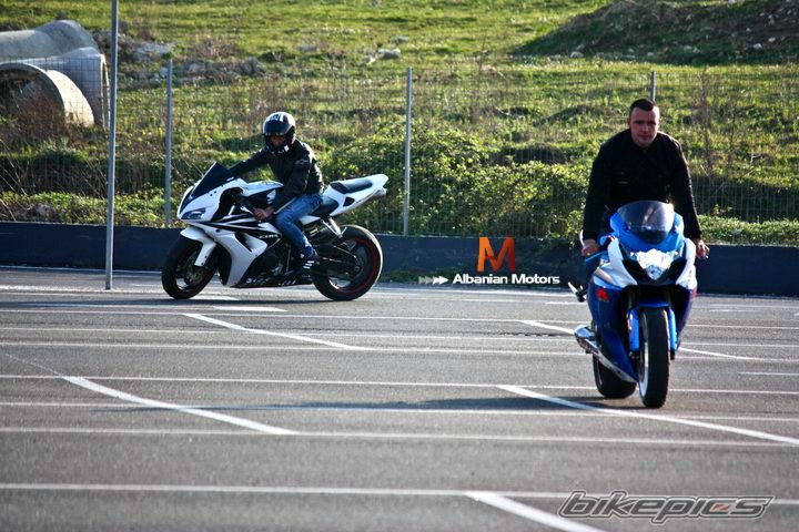 Photo 2469851