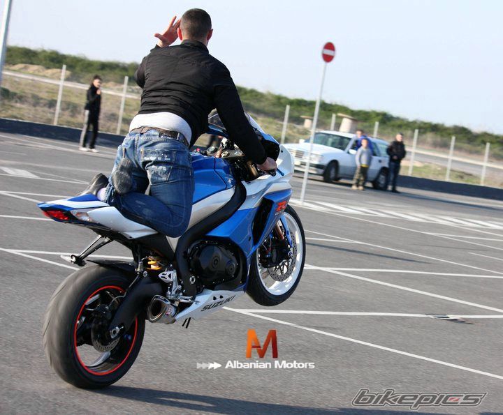 Photo 2469859