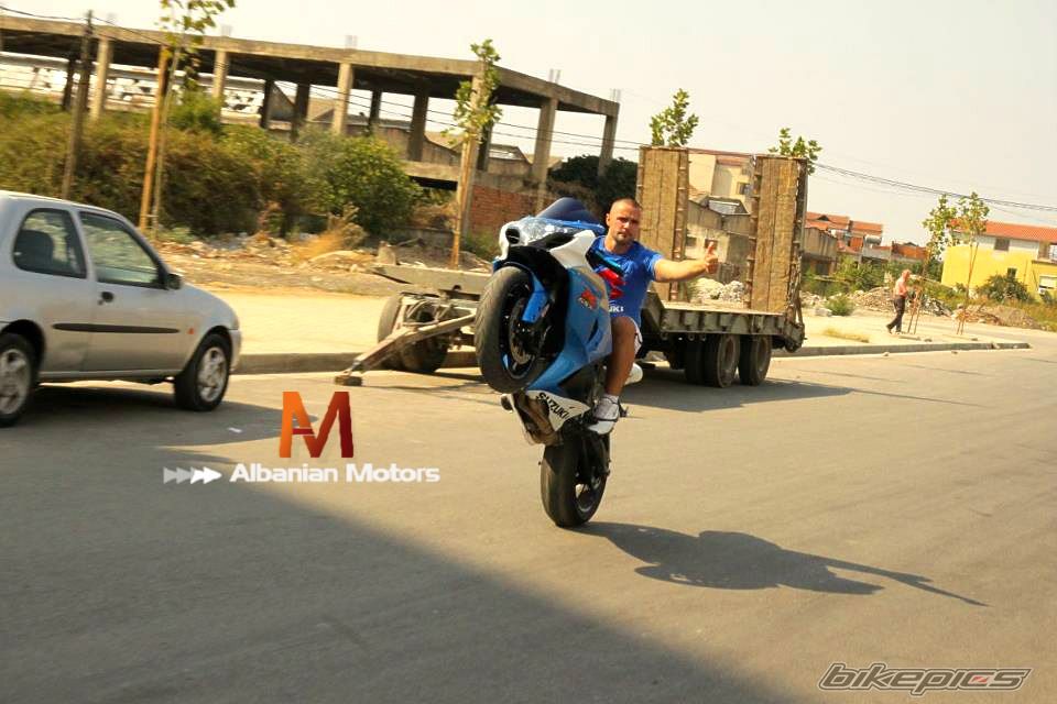Photo 2469863