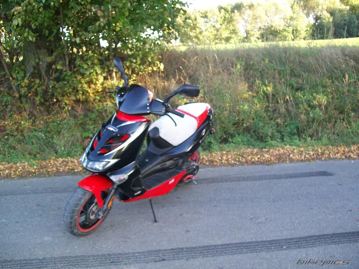 Photo 2469881
