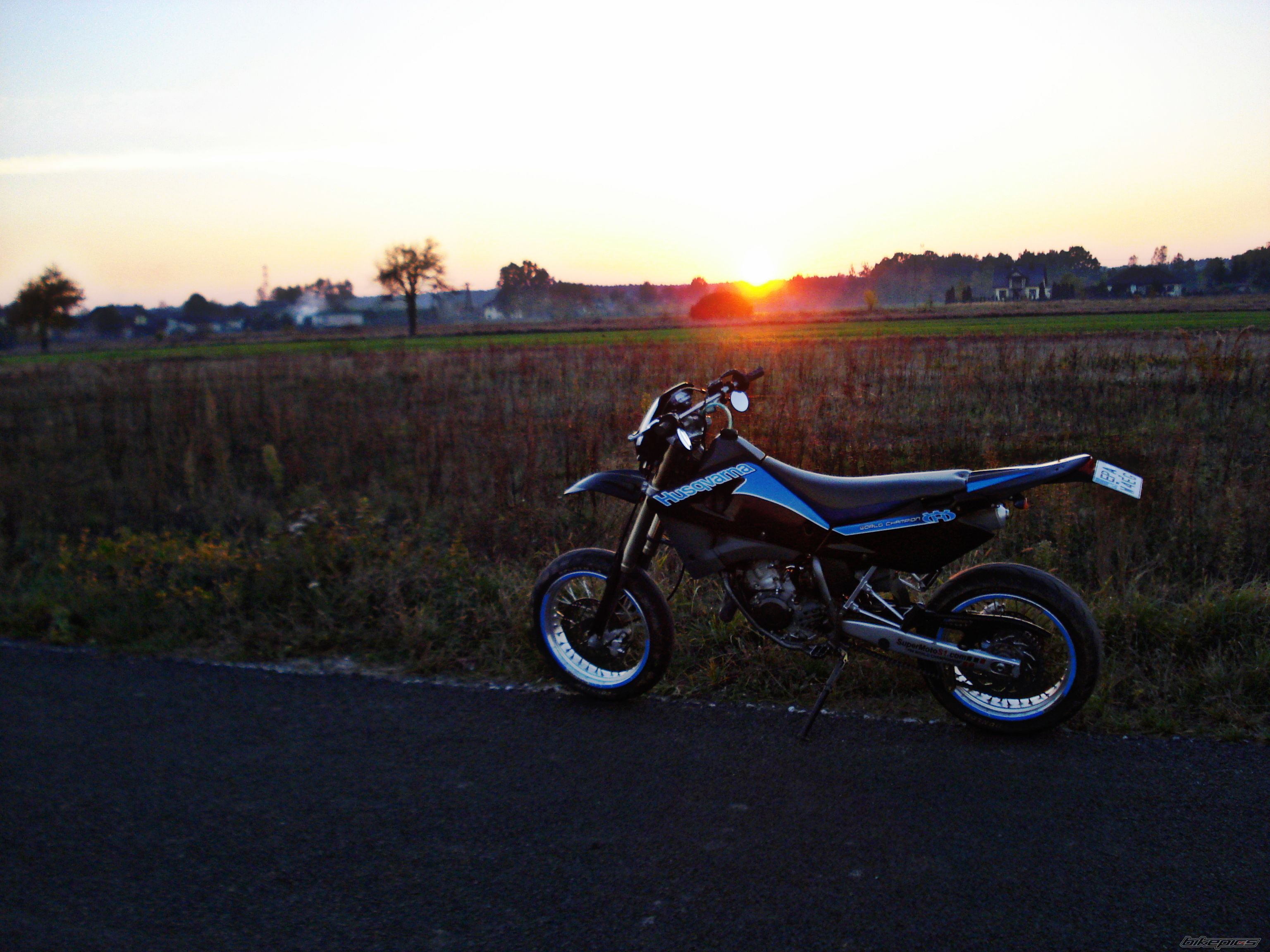 Photo 2469980