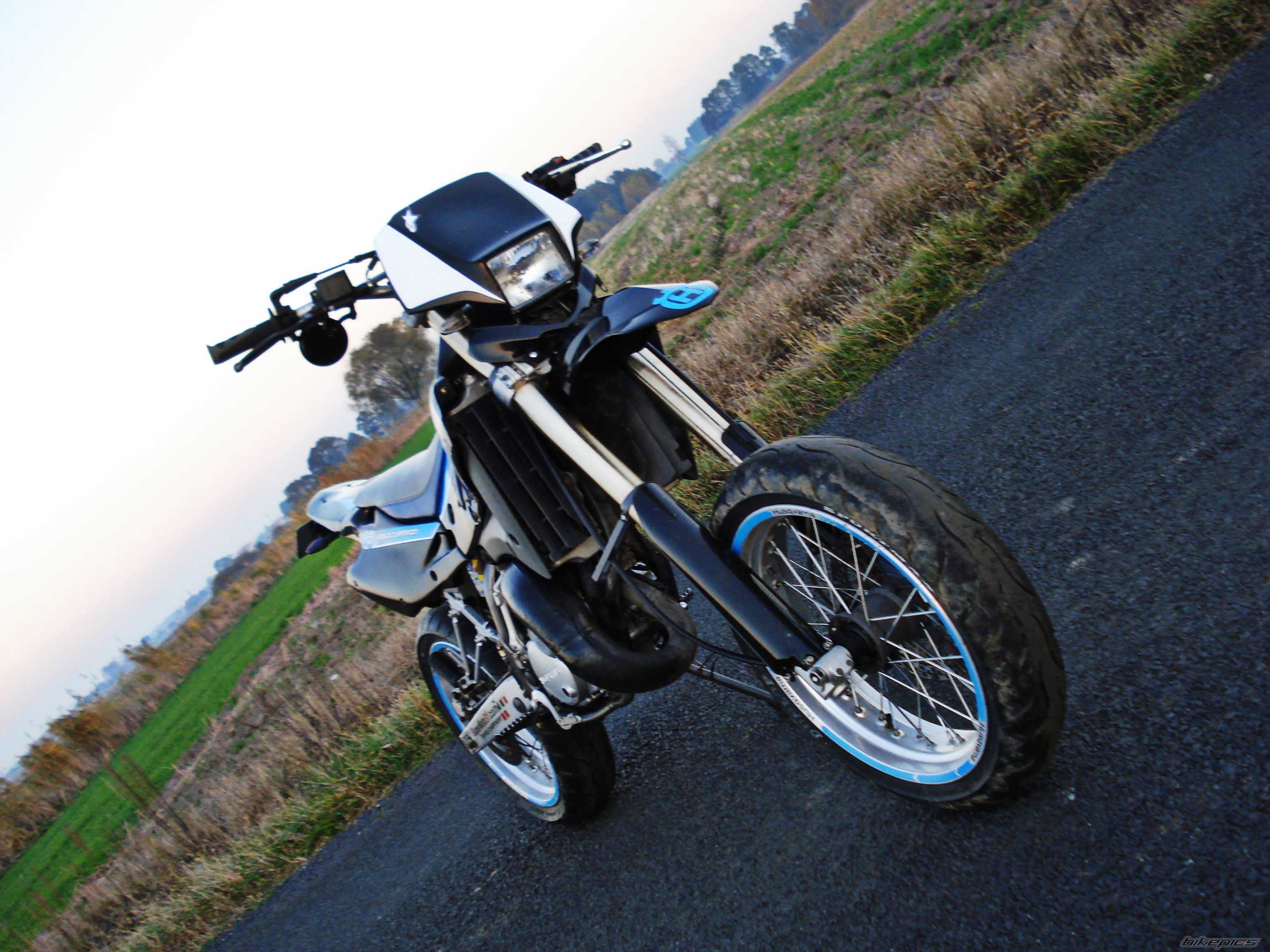 Photo 2469989