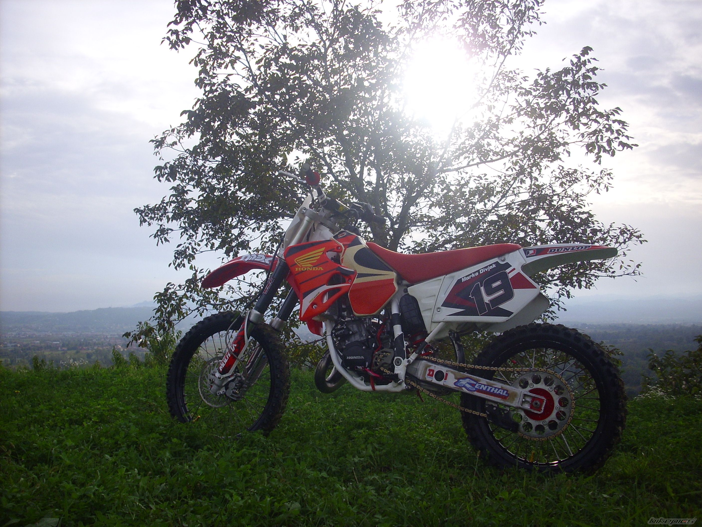 Photo 2470026