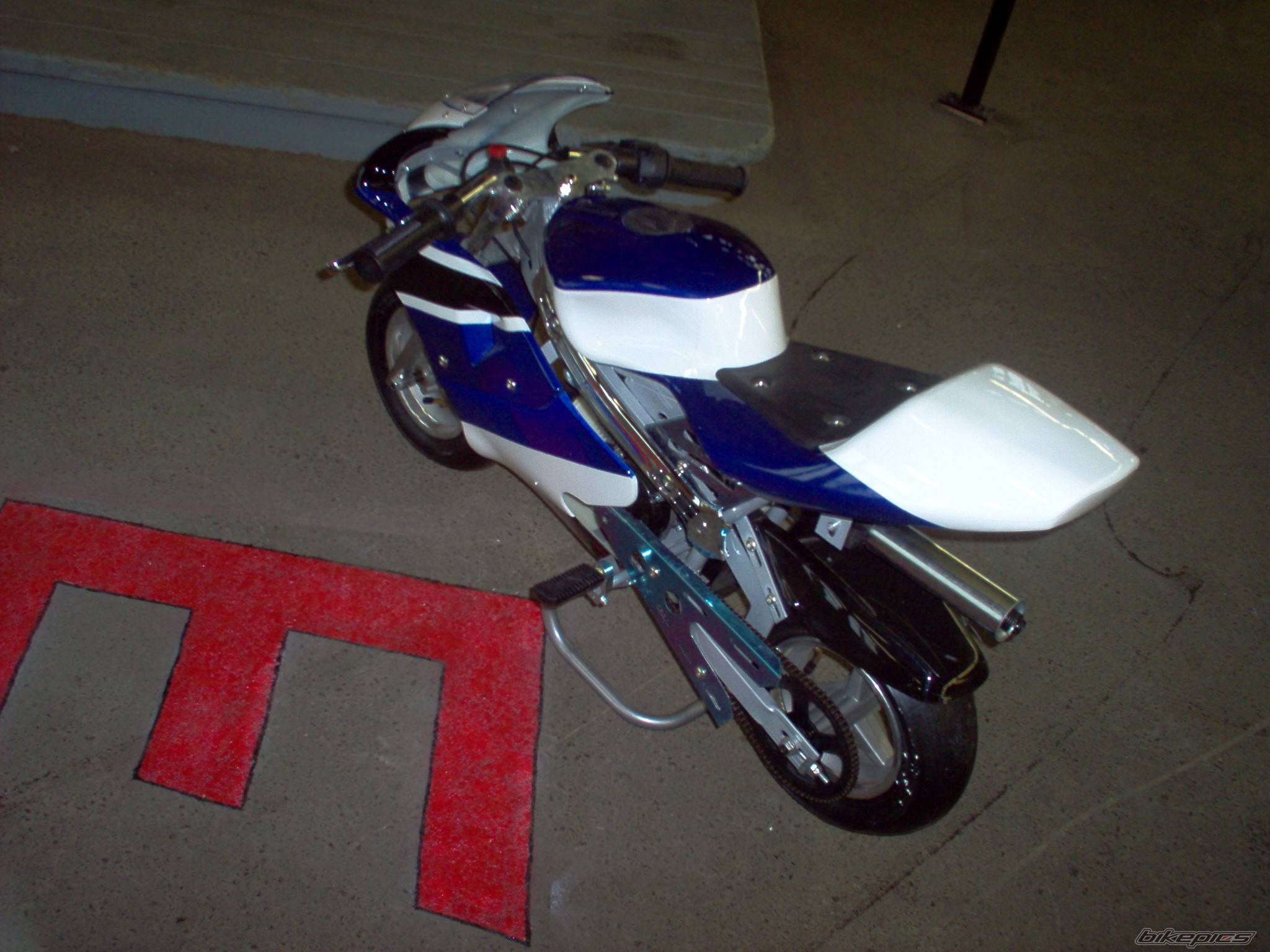 Photo 247036