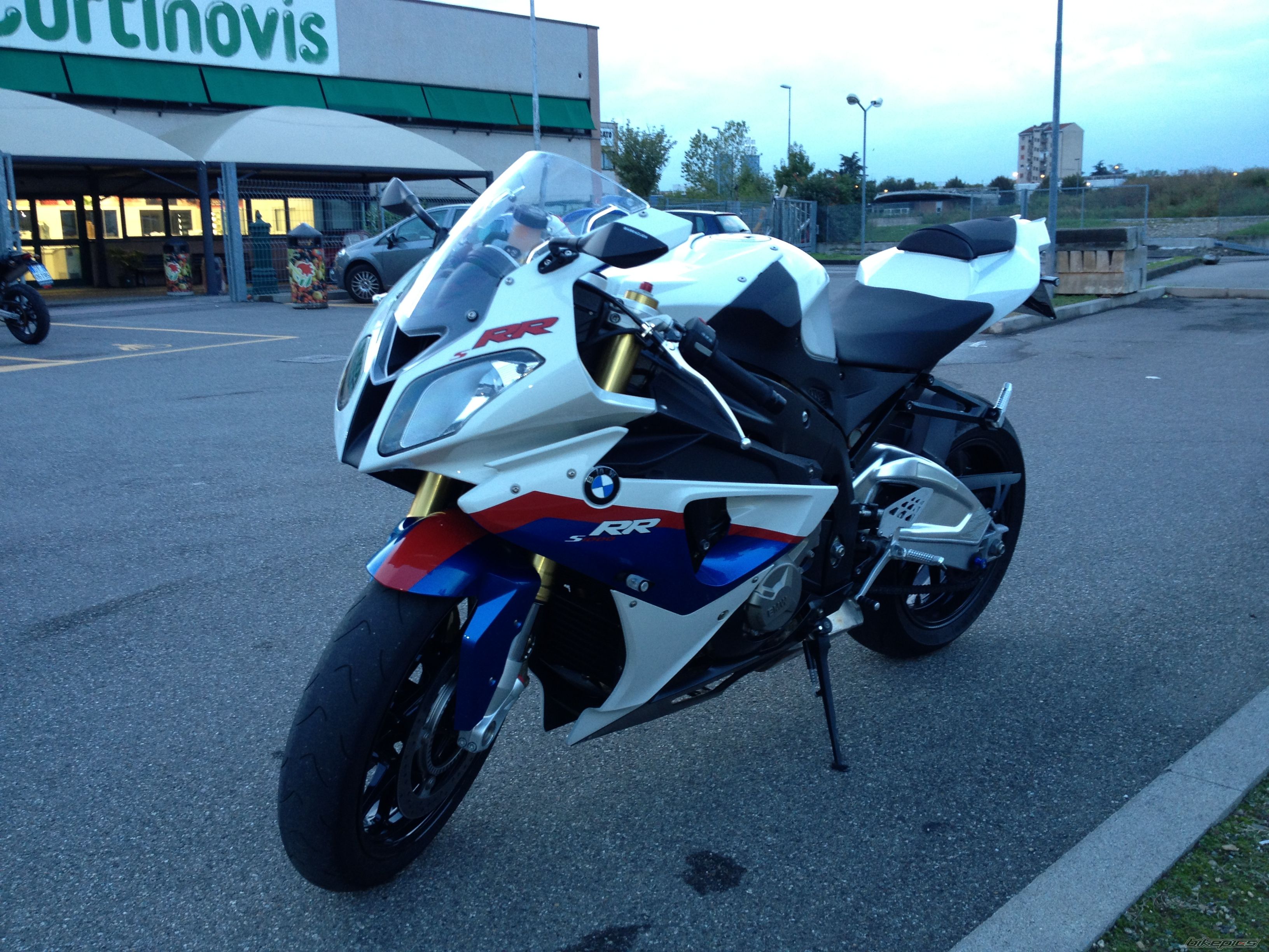 Photo 2470994