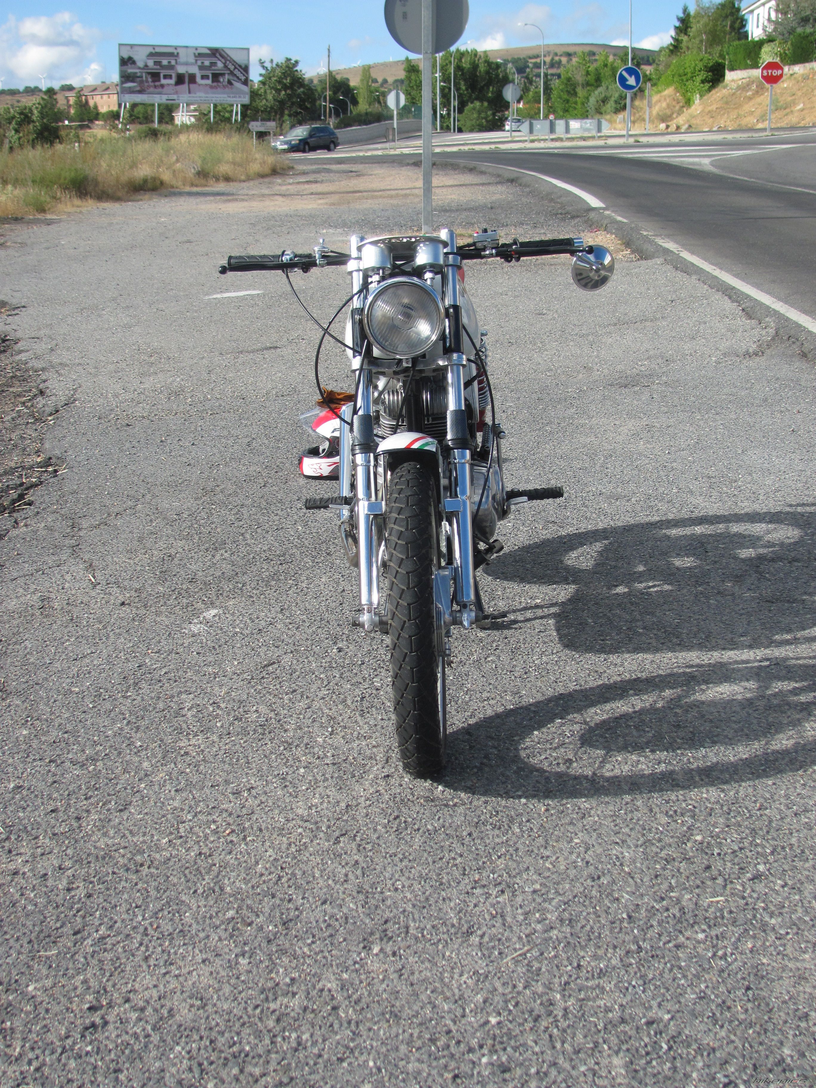 Photo 2471264