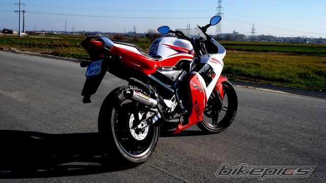 Photo 2471294